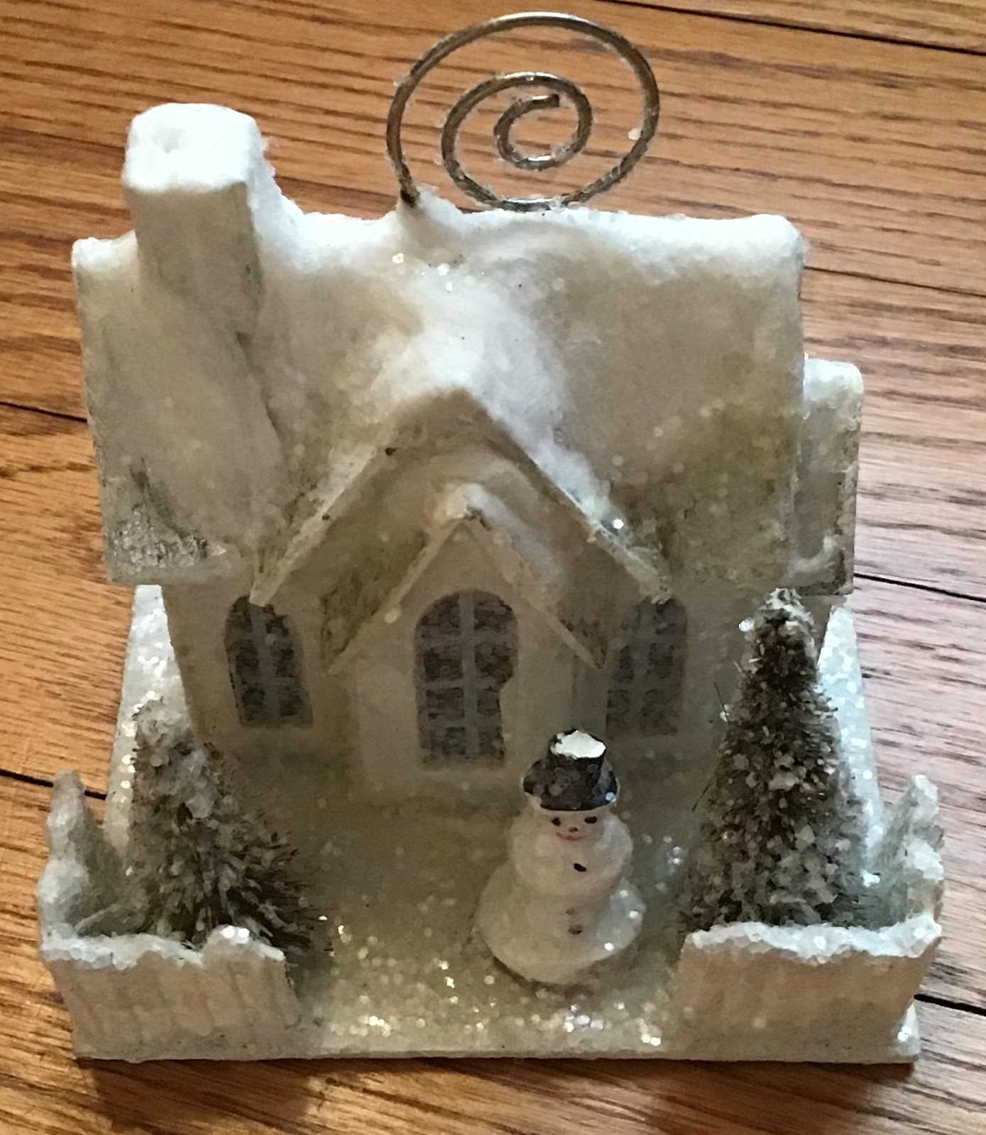 Bethany Lowe Christmas House Cottage White Ivory w Snowman Place Card Holder HTF