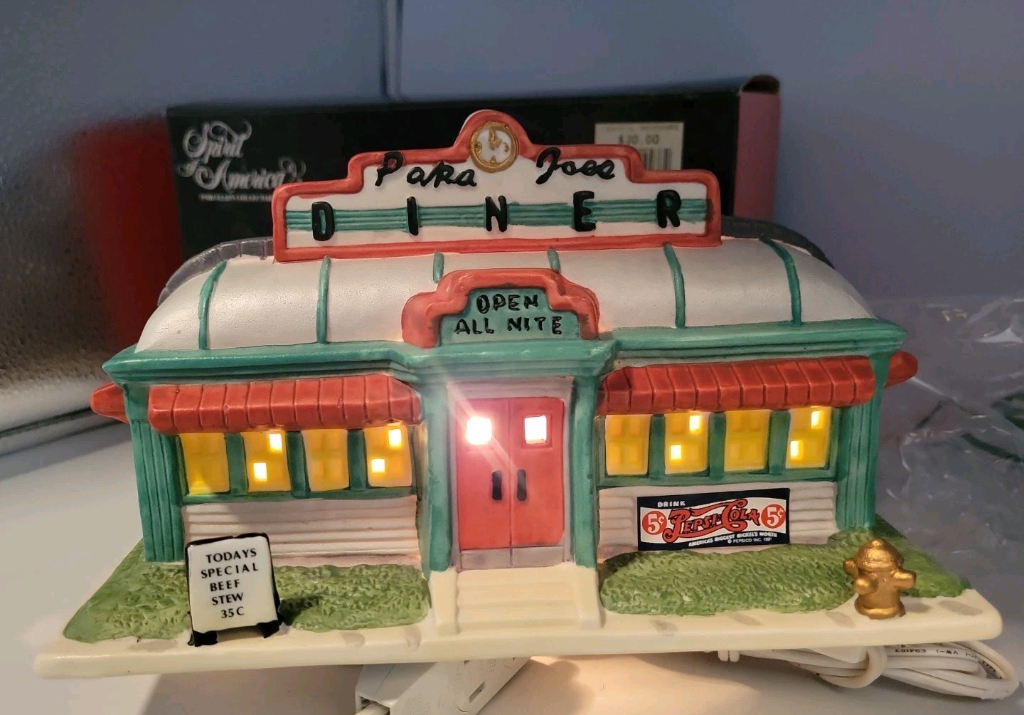 Vtg Papa Joes Diner Santa’s Best Porcelain Xmas Village Pepsi Cola Lighted & Box