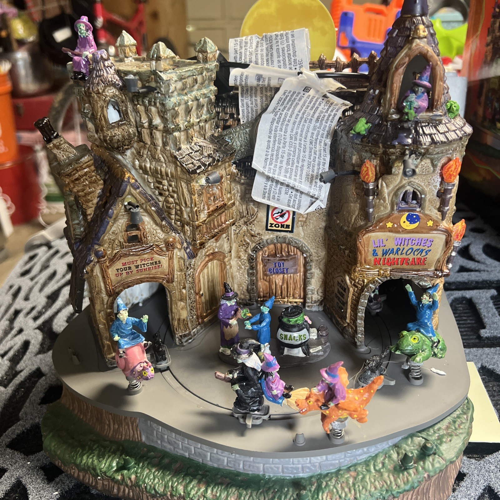 Lemax Spooky Town Lil Witches and Warlocks Nightcare Lighted Building 2014