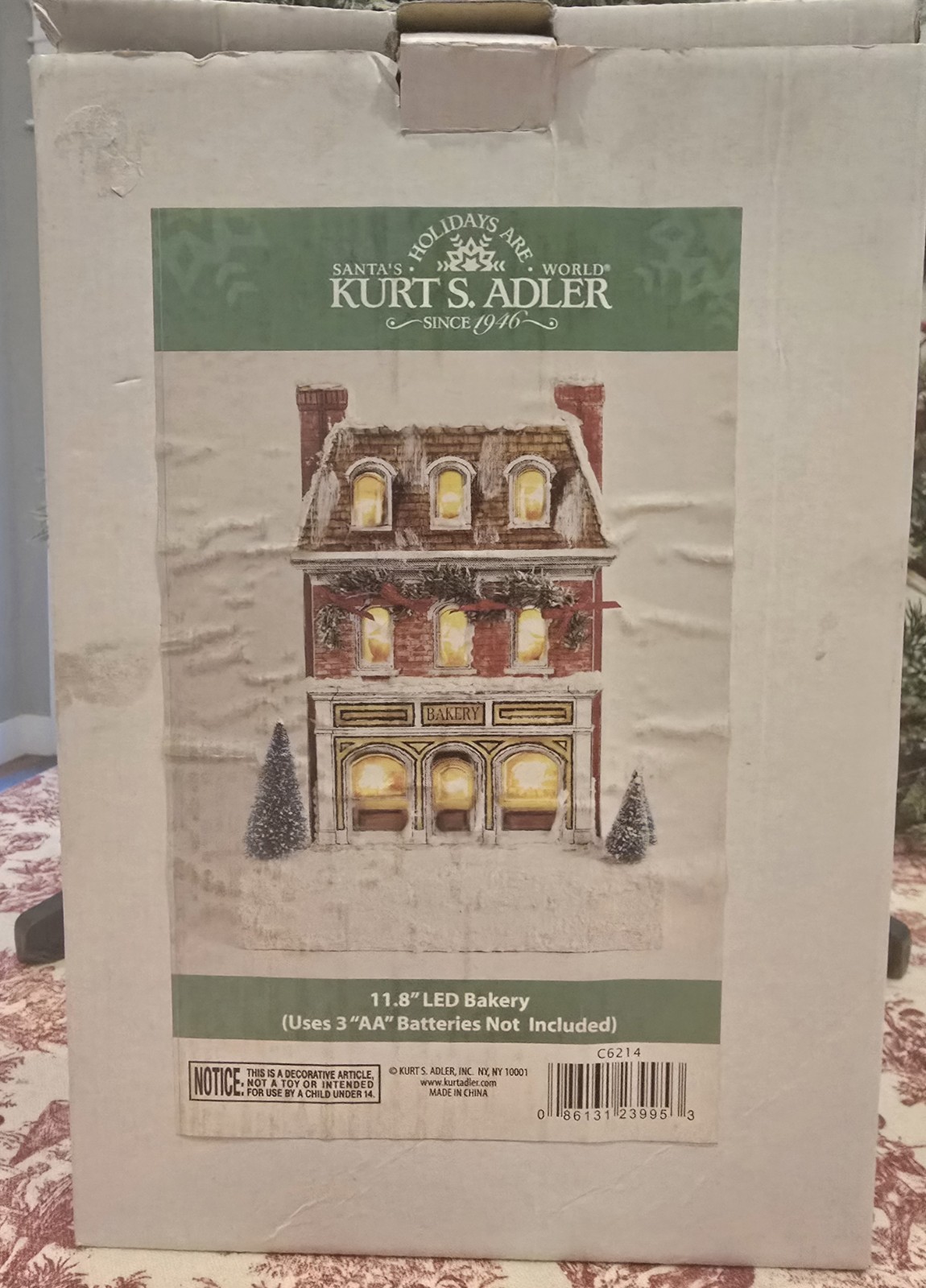 Kurt S. Adler 11.8″ x 3.5″ Bakery with Box Lights Not Working