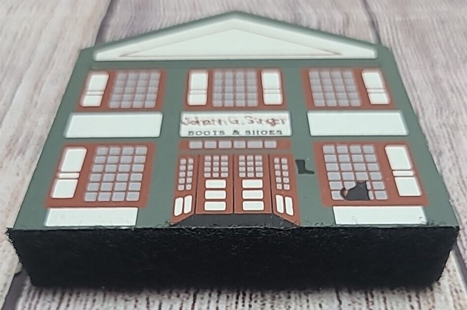 Vintage The Cat’s Meow Village Series XI Johann Singer Boots & Shoes Shelf Decor