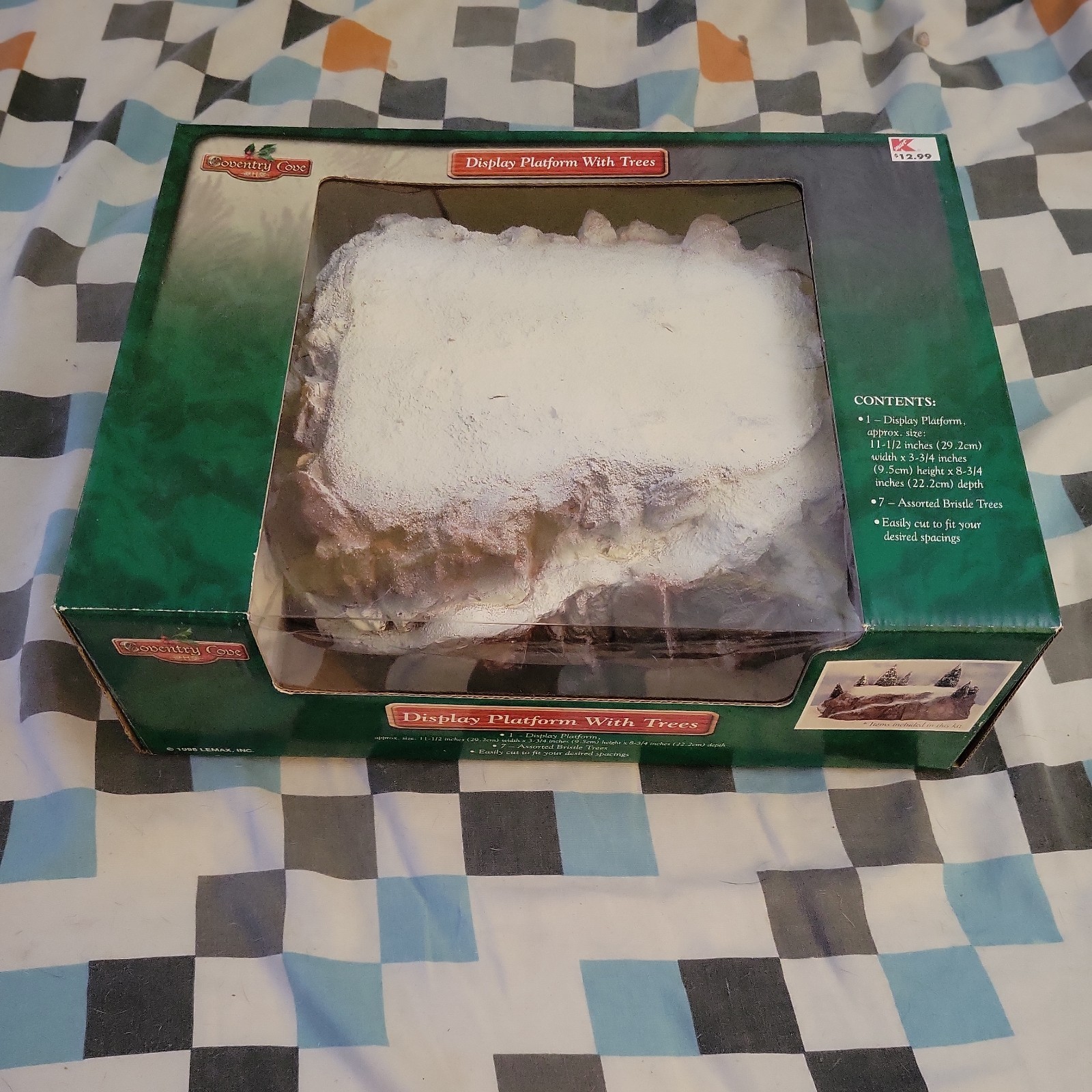 LEMAX Coventry Cove Small Village Display Platform Only