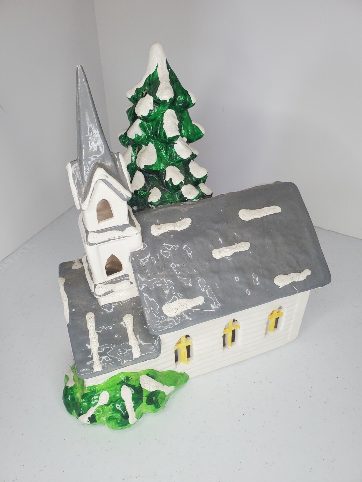 Dept 56 Snow House Series-Countryside Church #5058-3 Dated 1983 no box no light