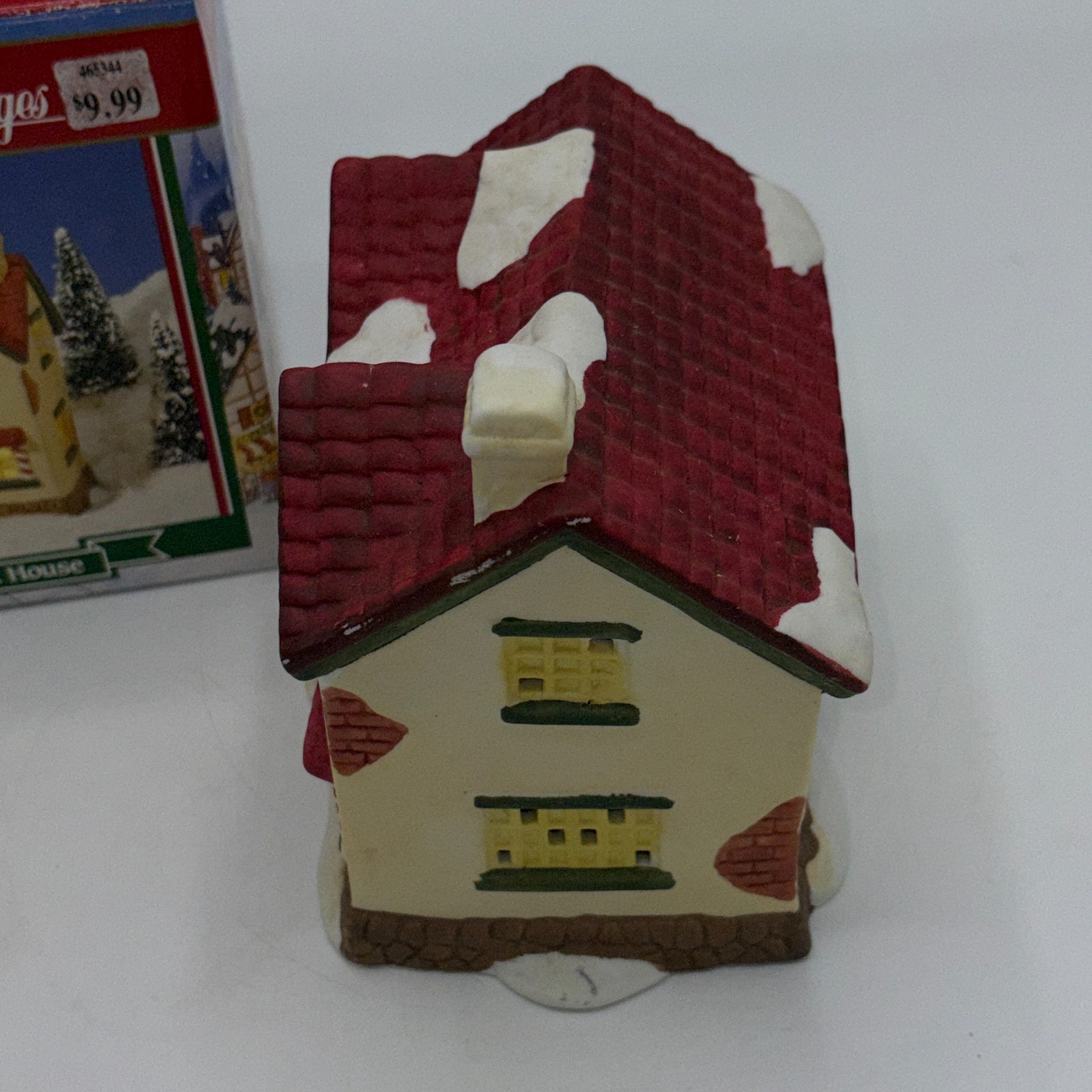 Winter Valley Cottages Candy Shop Porcelain Christmas House w Box