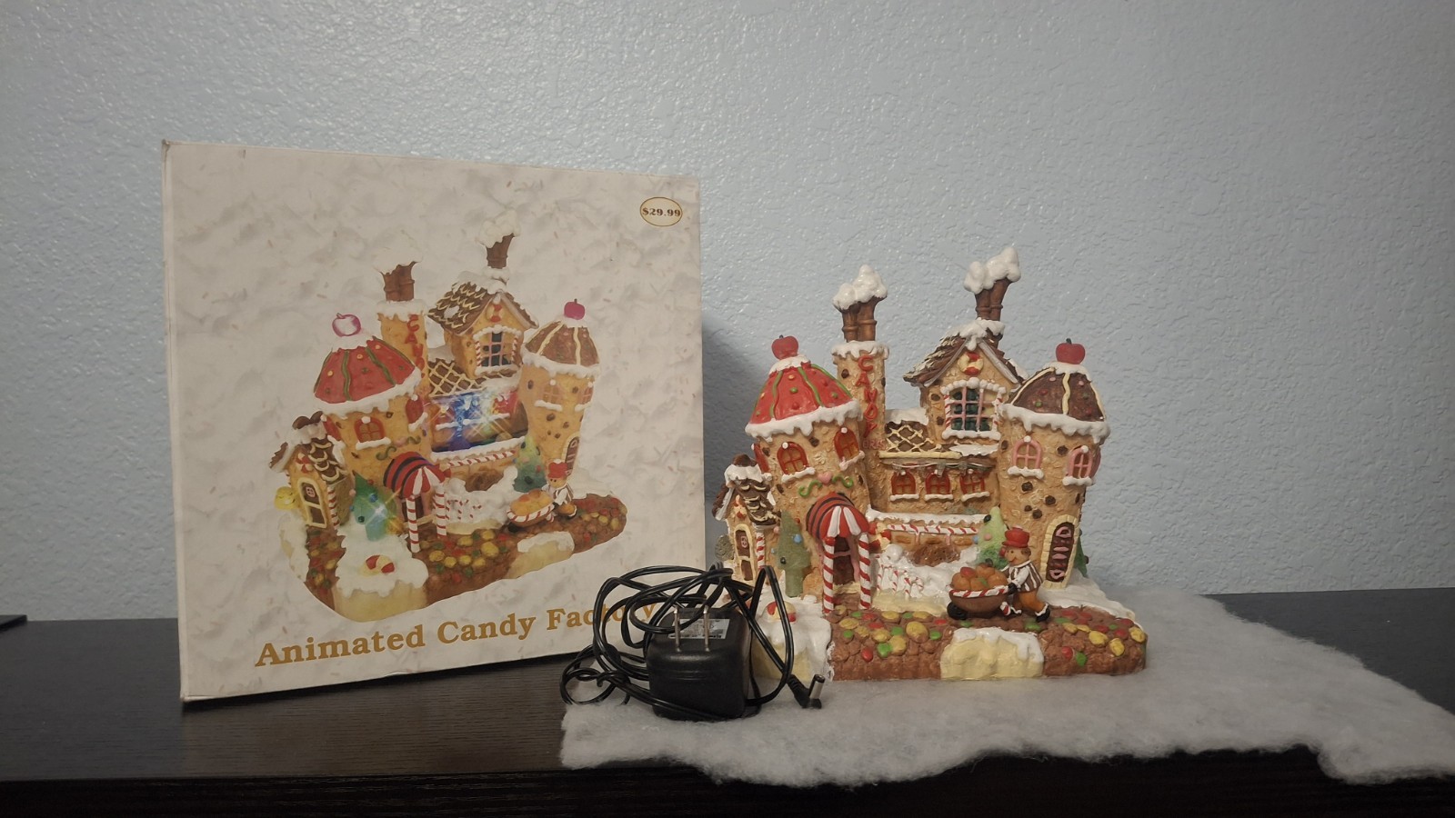 RARE Animated Candy Factory Gum Drop Ginger Bread House Store Christmas Village