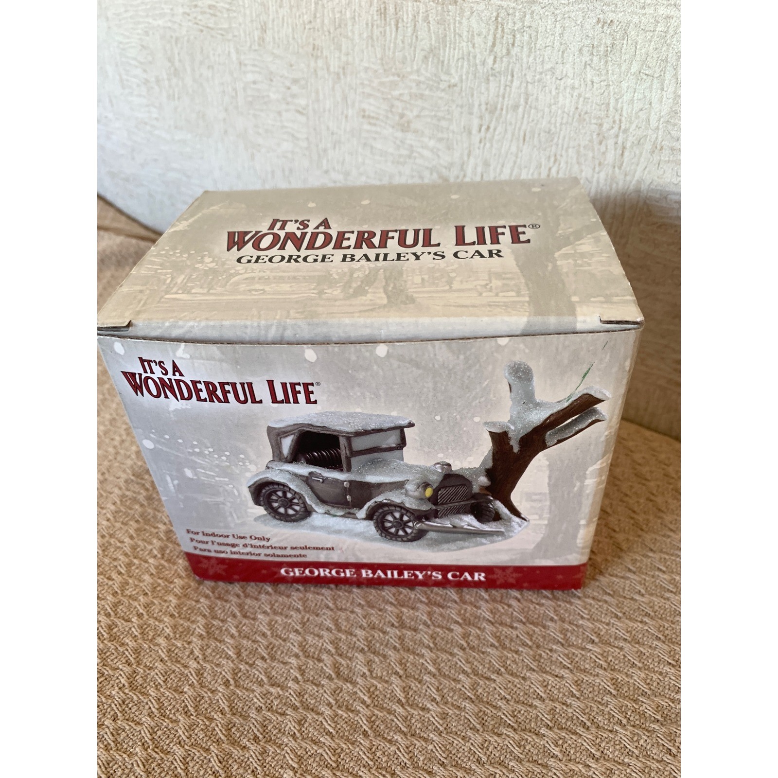 Enesco It’s A Wonderful Life George Bailey’s Car Village Figurine 4019779