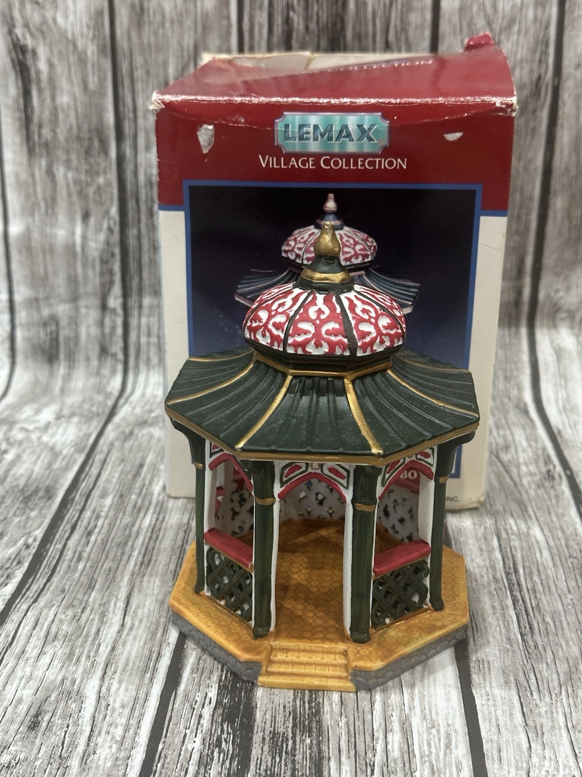 Lemax Village Collection 1996 Porcelain Victorian Gazebo Accessory 63180 EUC