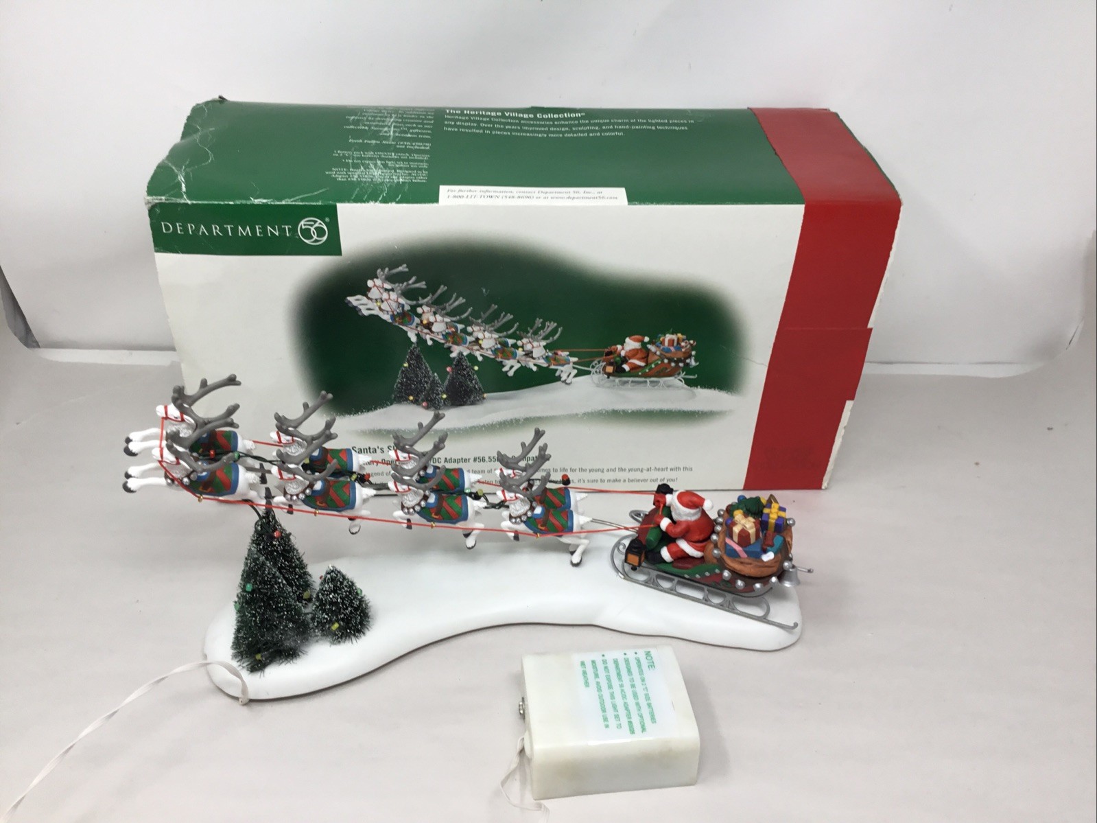 Department 56 Heritage Collection Santa’s Sleigh #56.58630- Battery Operated