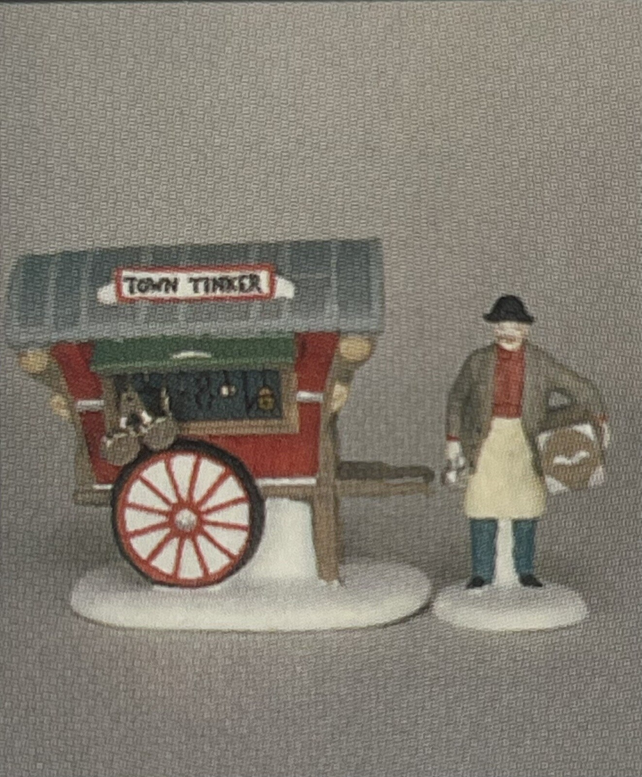 DEPT 56 NEW ENGLAND VILLAGE ACCESSORY “TOWN TINKER” #5646-4 SET/2 BRAND NEW