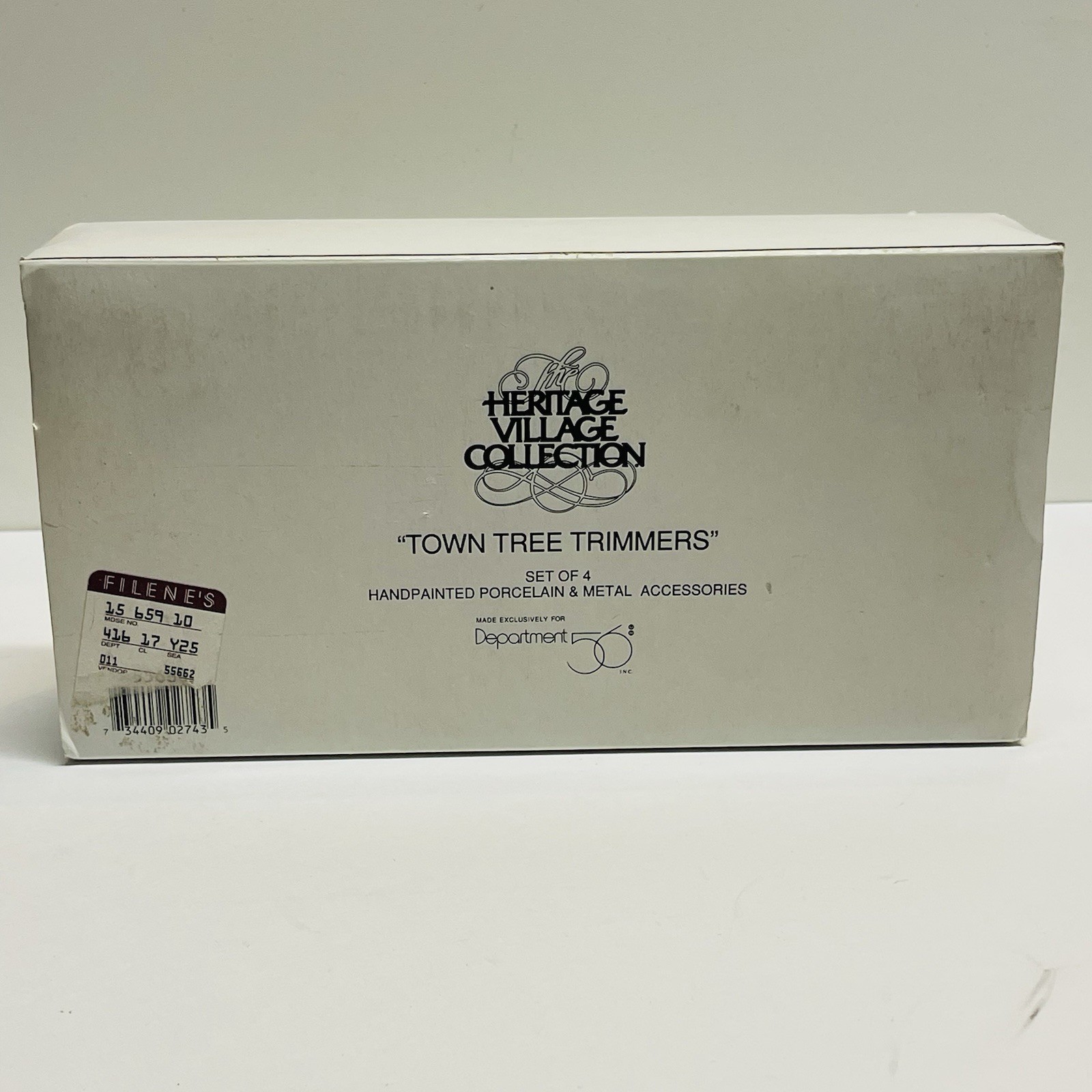 VTG Dept 56 Heritage Village Collection Christmas Town Tree Trimmers Plus Extras