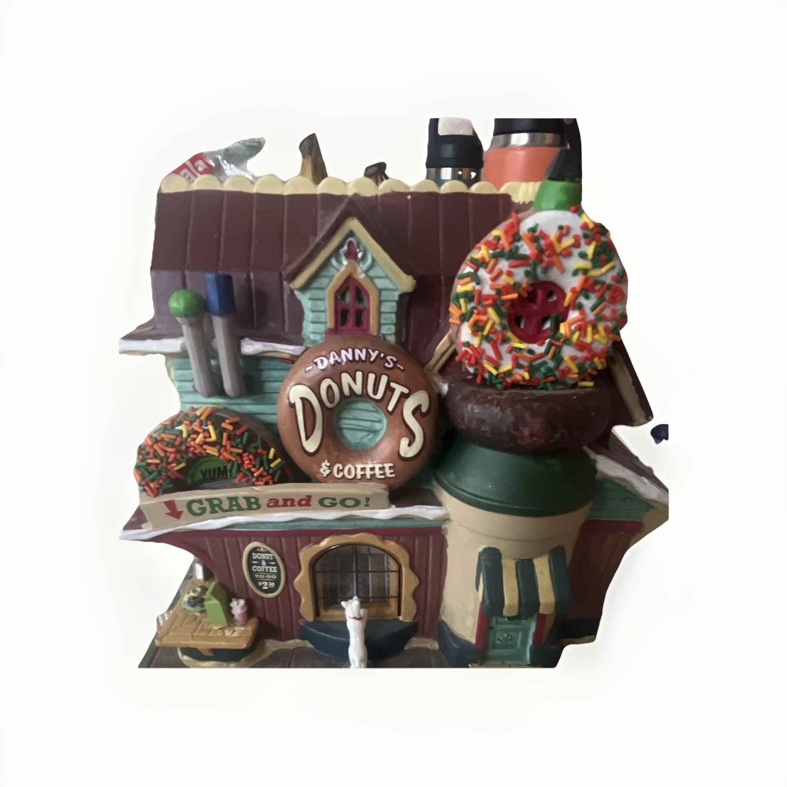 Lemax 2023 Danny’s Donuts & Coffee Illuminated Christmas Village Donut Shop
