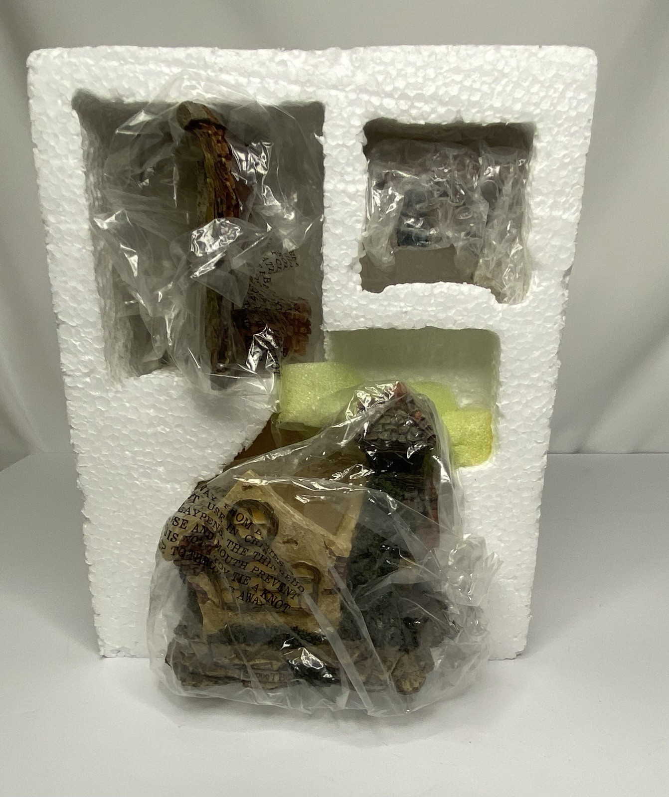 Boyds Bearly Built Villages Bearly A School 19004V Premier Edition 3Pc Box COA