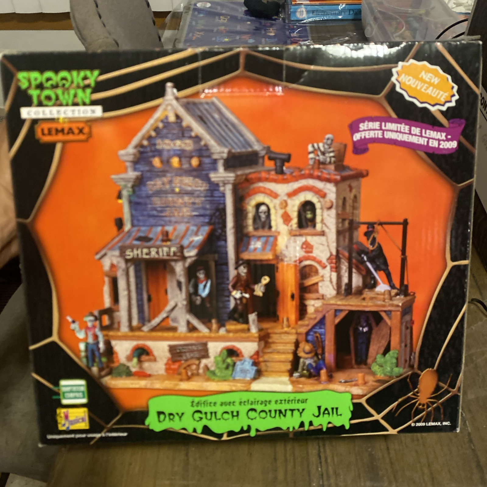 Lemax Spooky Town DRY GULCH COUNTY JAIL Old West Hanging 05833 Light & Sound NEW