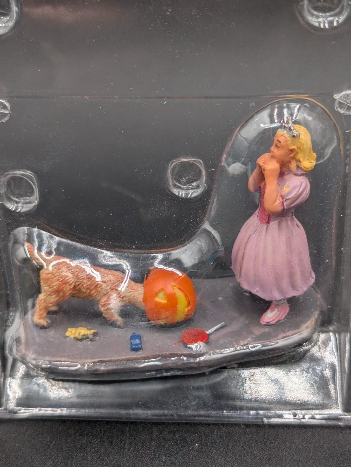 Lemax candy theif princess dog Halloween Village accessory