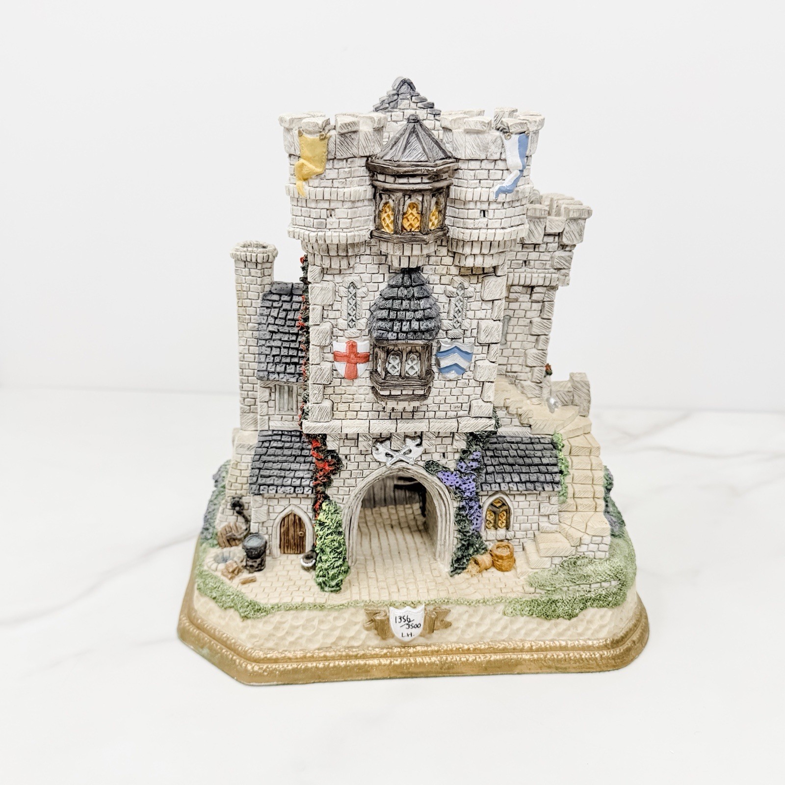 Bishopsgate David Winter Cottages Premier Castle Collection 1356/3500 Orig Box