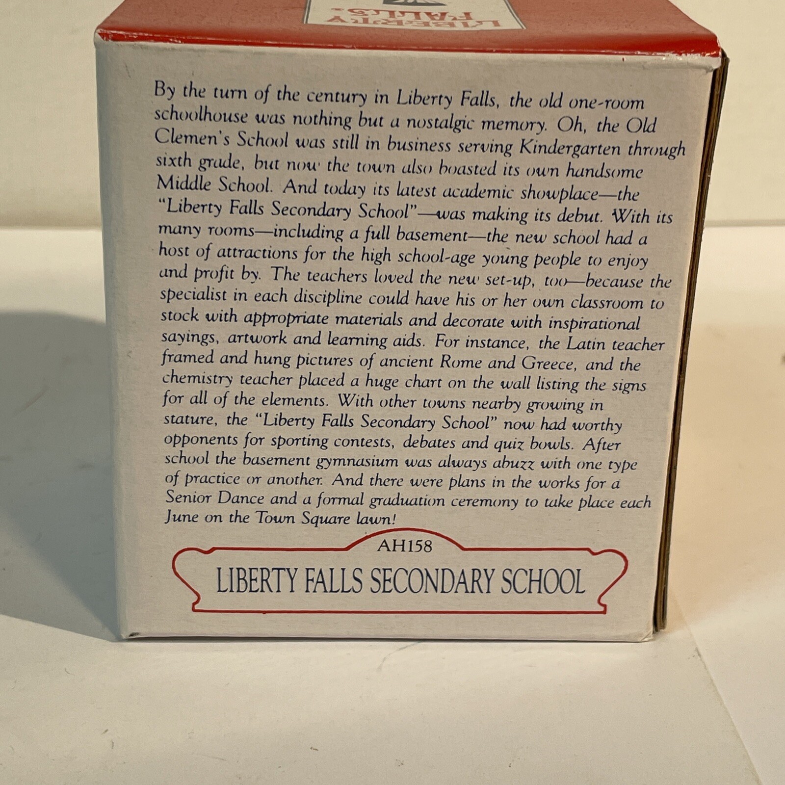 Liberty Falls-Red Secondary School- 1998-Frontier Village-AH158-3 5/8″ Building
