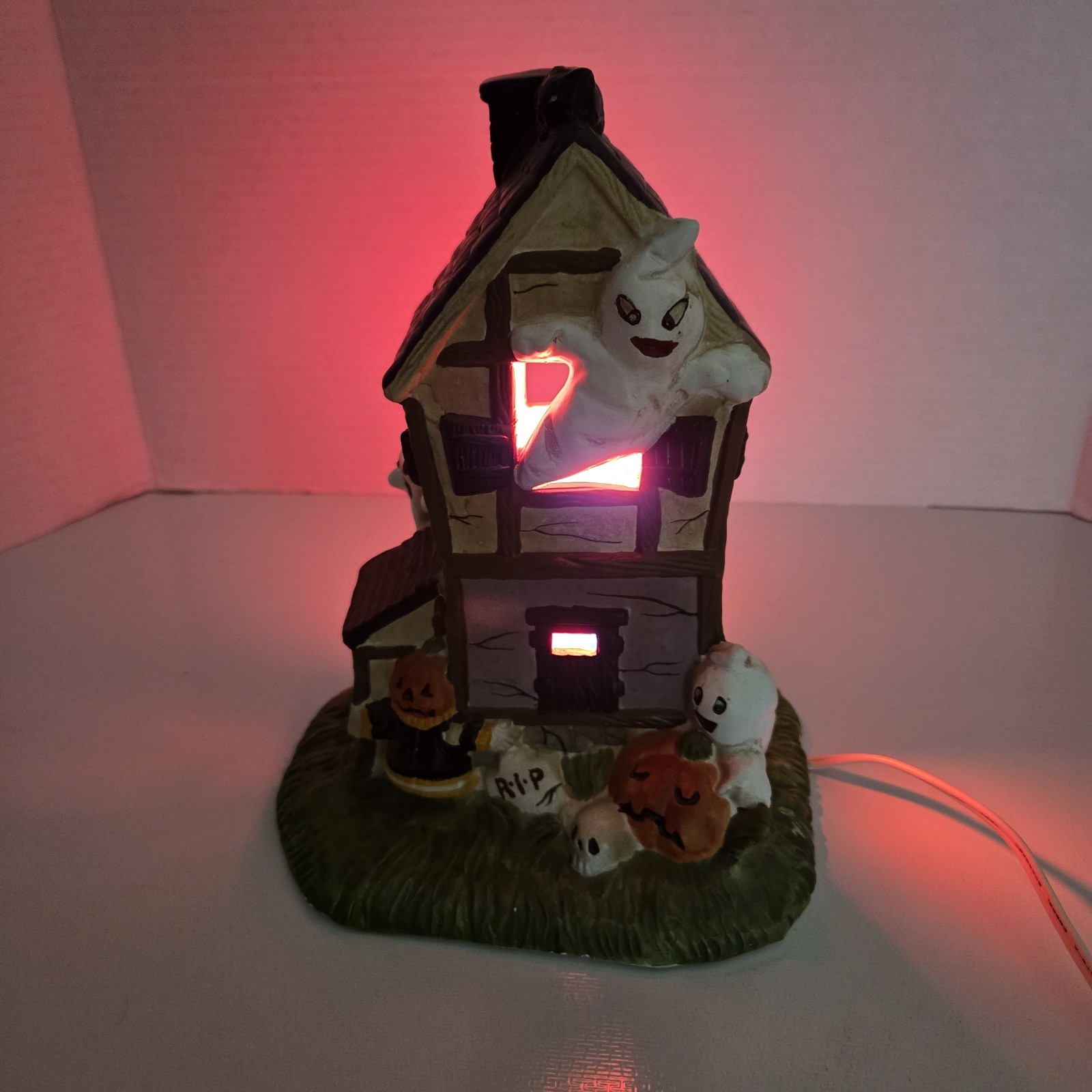 Pacific Rim Electric Abandoned Mine Shack 2177 Halloween Ceramic Vintage Works!