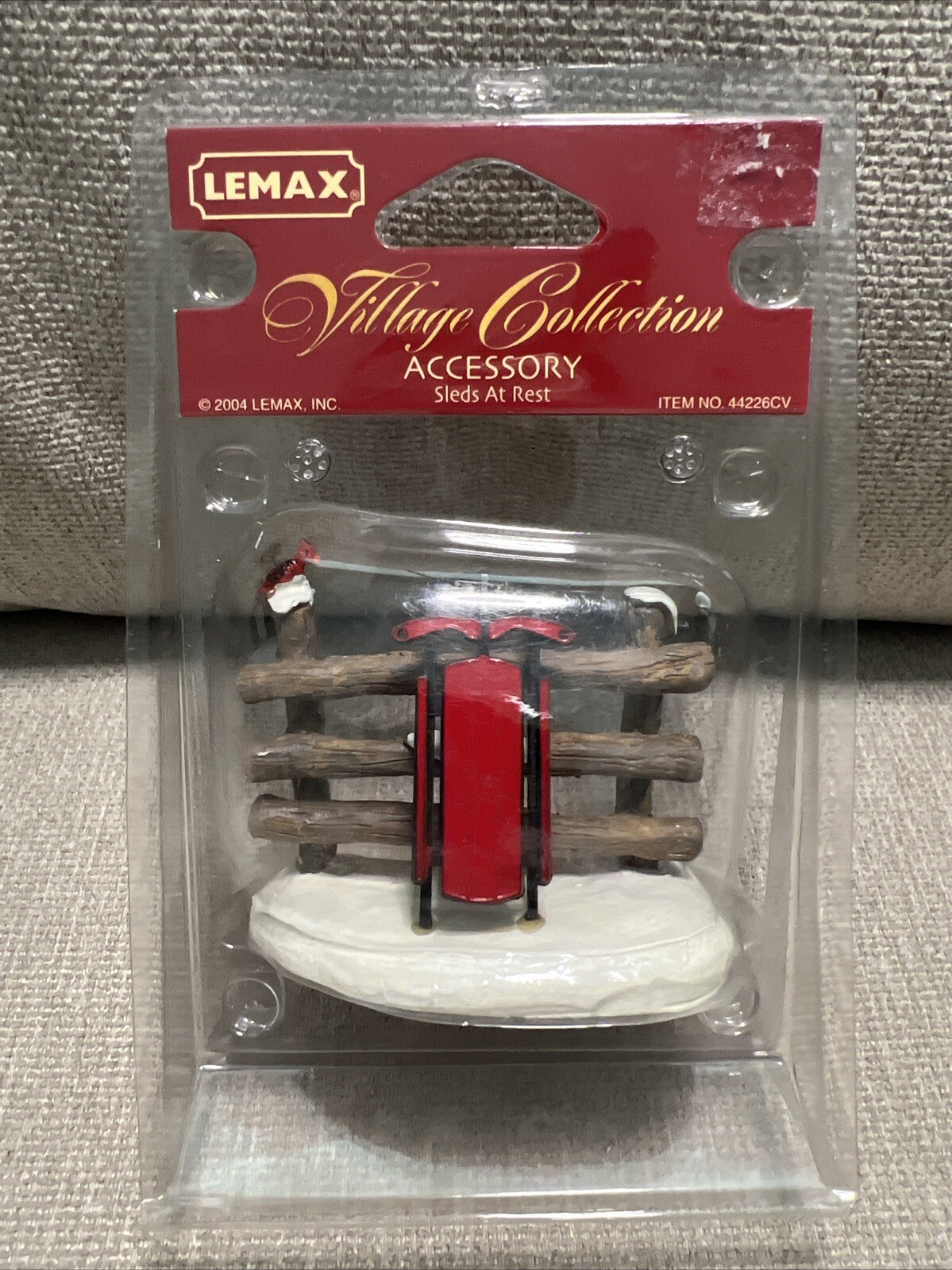 LEMAX Village Collection “Sleds at Rest” #44226 Retired Figurine 2004