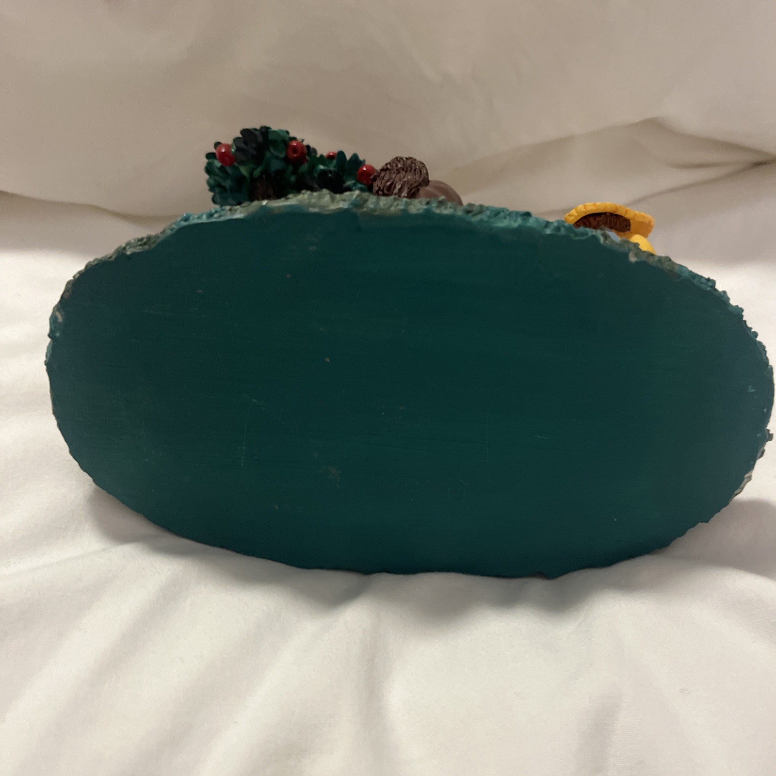 Vintage Resin Collection Apple Orchard Farm Animals 6” base EUC. s1