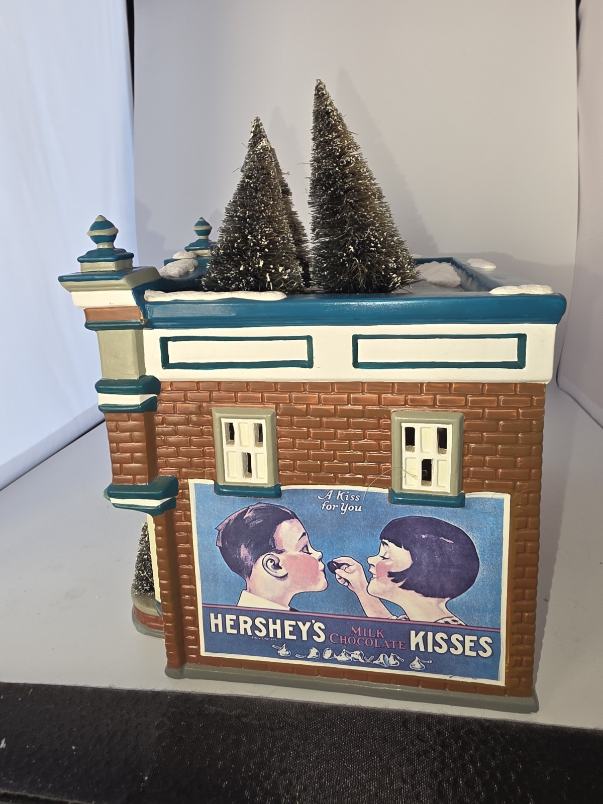 Department 56, Snow Village, Hershey’s Chocolate Shop, 1997, Ceramic