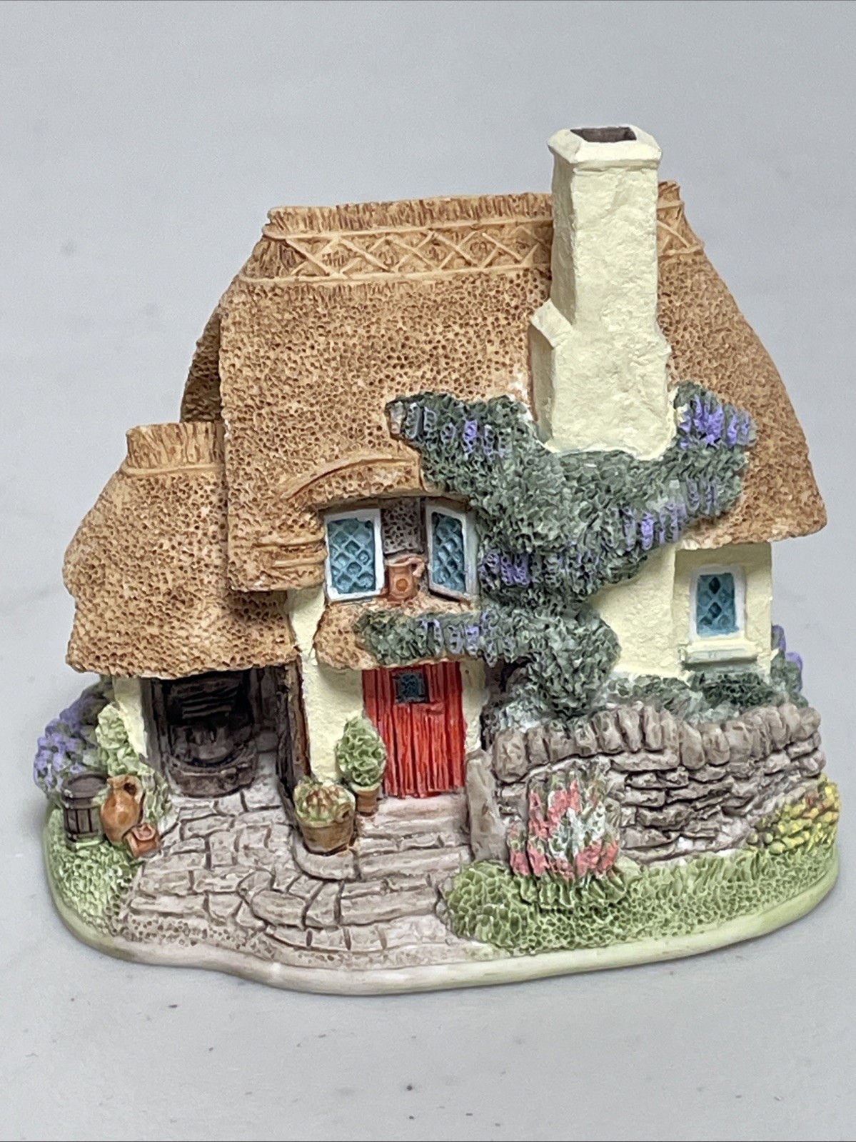 Lilliput Lane Mini Apple Tree Cottage Somerset Country Cottage Collection L2714