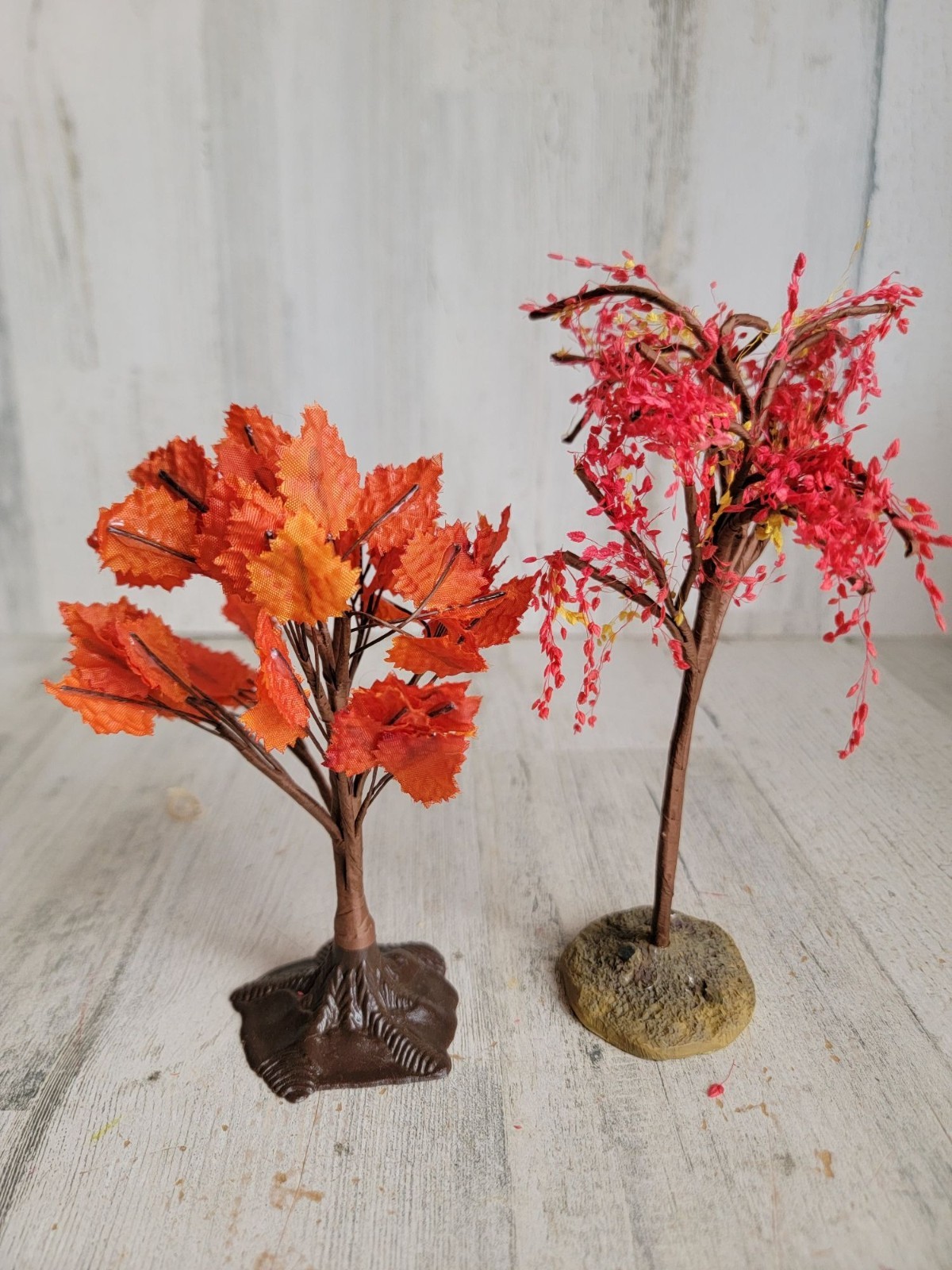 Lemax set tree fall leaf village Halloween accessory set