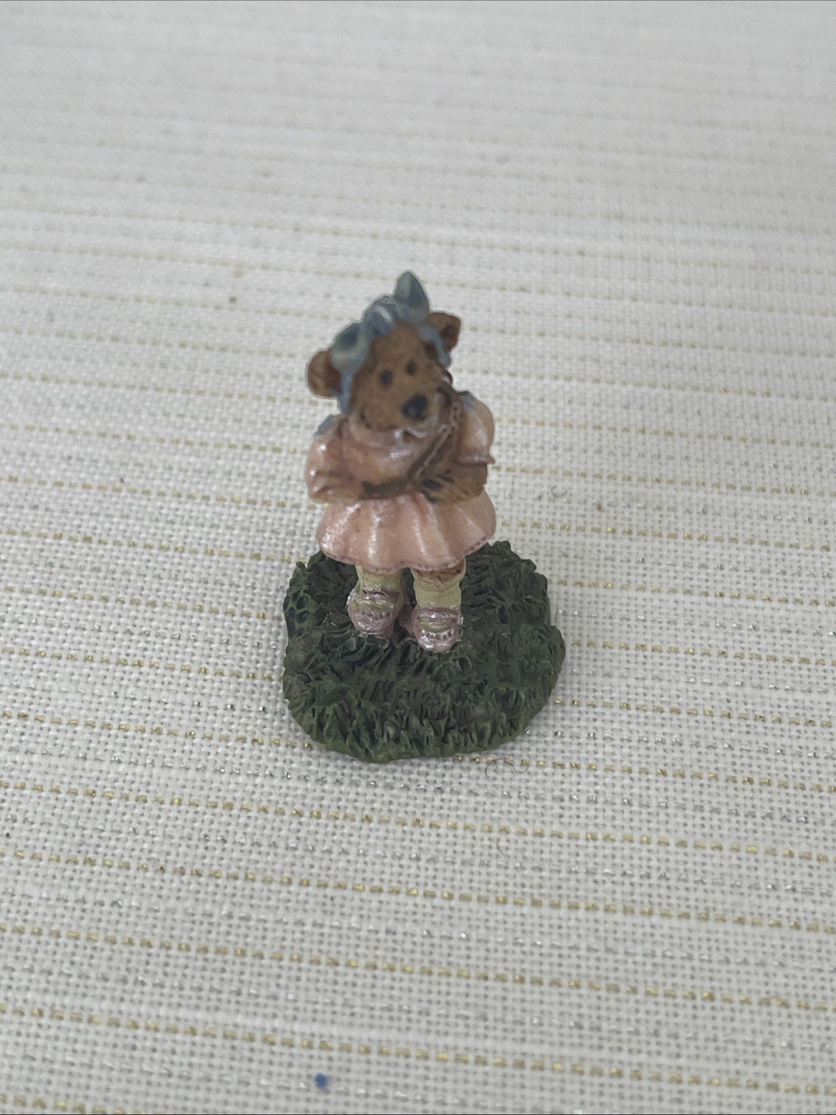 Boyds Town Village Miniature Figurines Matthew Peter And Jimmy Phoebe Ms Bruin