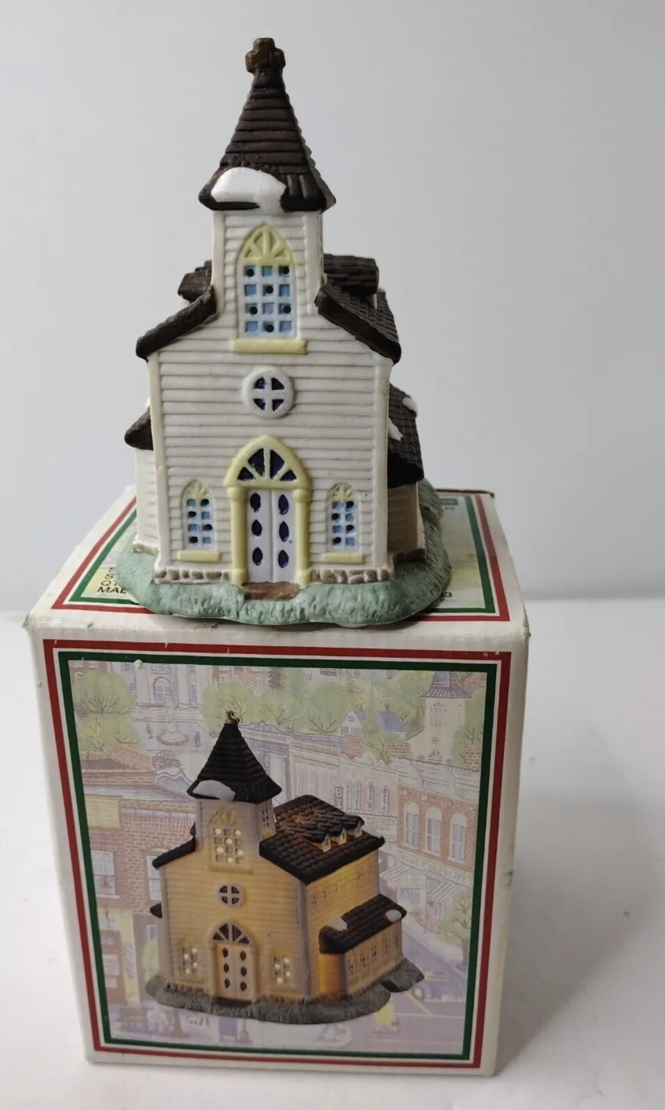 Home Town America Collection 1993 Church 336842 New