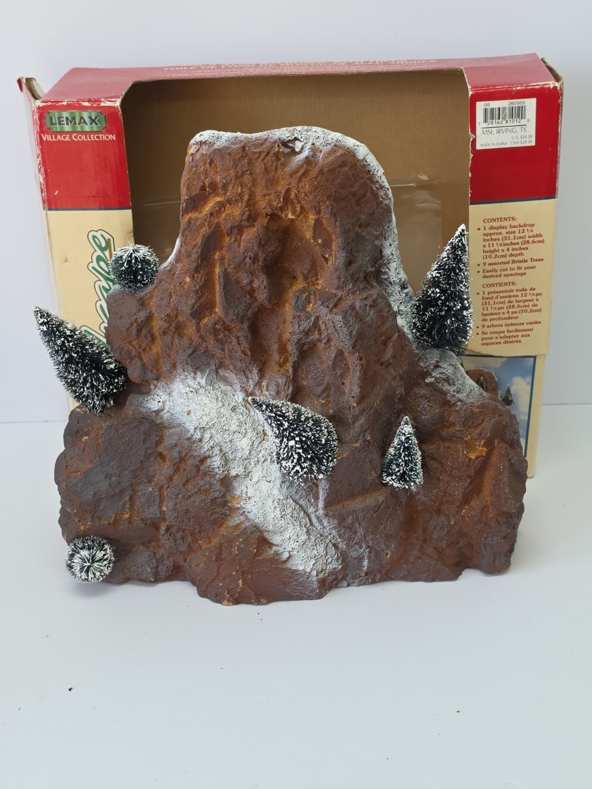Lemax Christmas Village Medium 12×11″ Mountain Backdrop With Trees 1998 Read