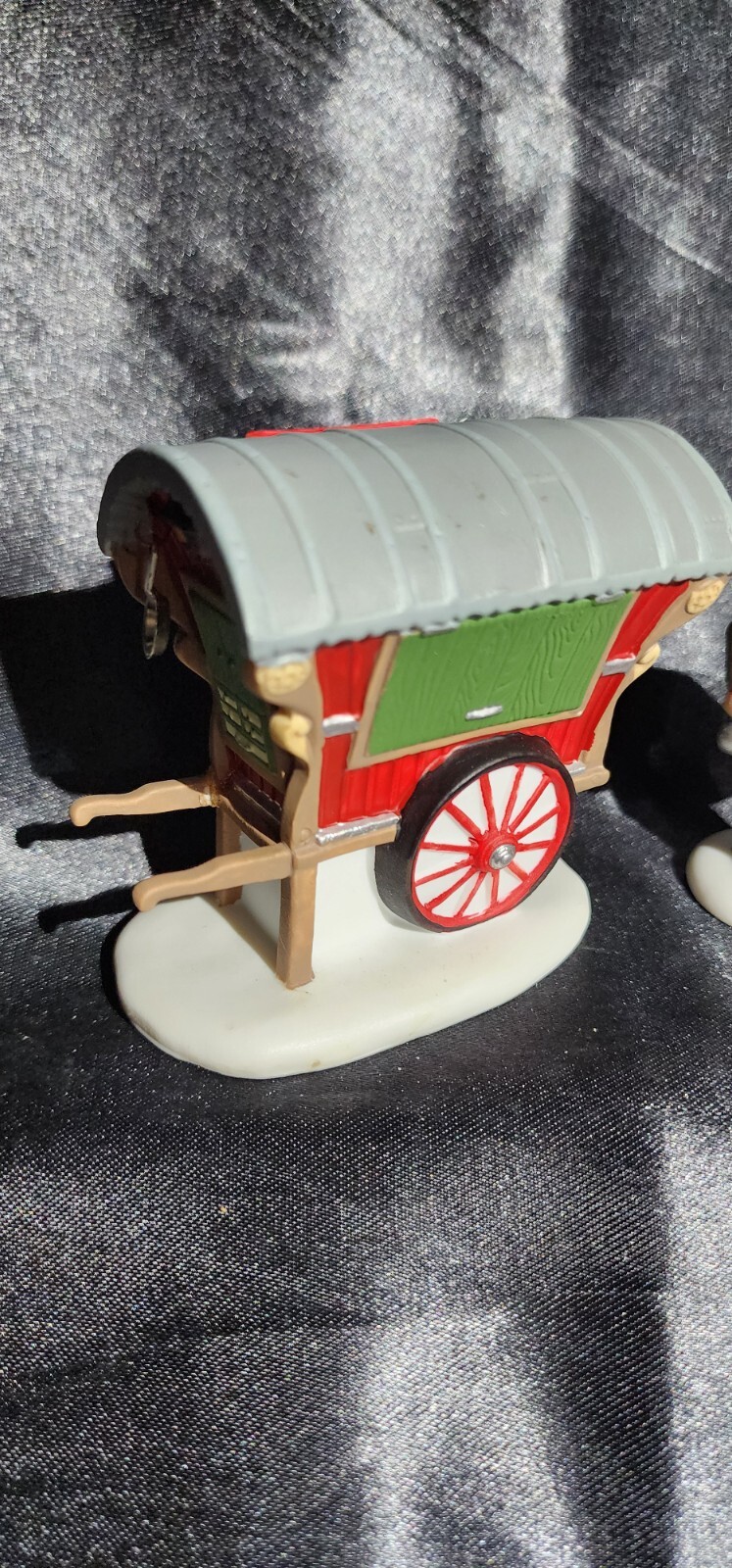 Dept 56 “Town Tinker” set of 2 #5646-4