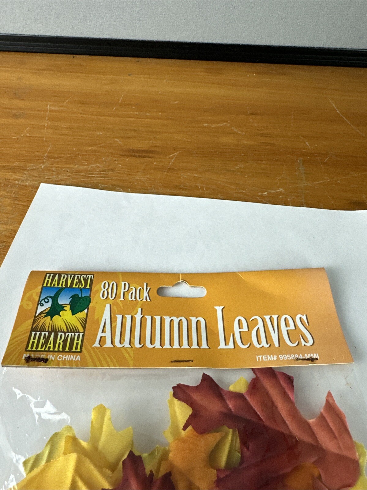 AUTUMN LEAVES FALL DECOR LOOSE NEW SEALED PACKAGE OF 80