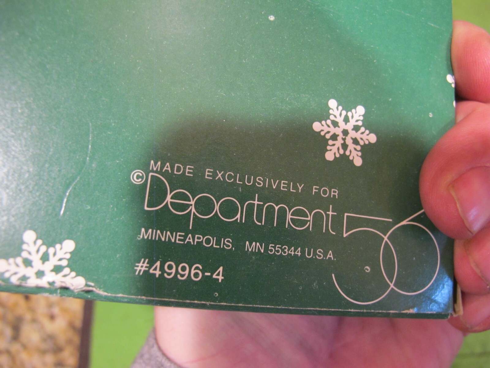 Dept 56 #4996-4 Plastic Snow Crystals-New