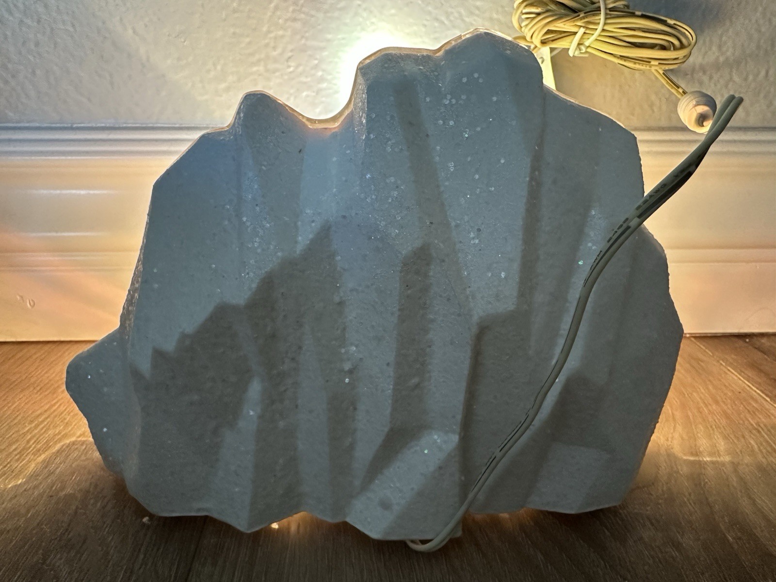 Dept 56 – Village Accessories – NORTHERN LIGHTS (Lit Scene) – Very Rare #810829