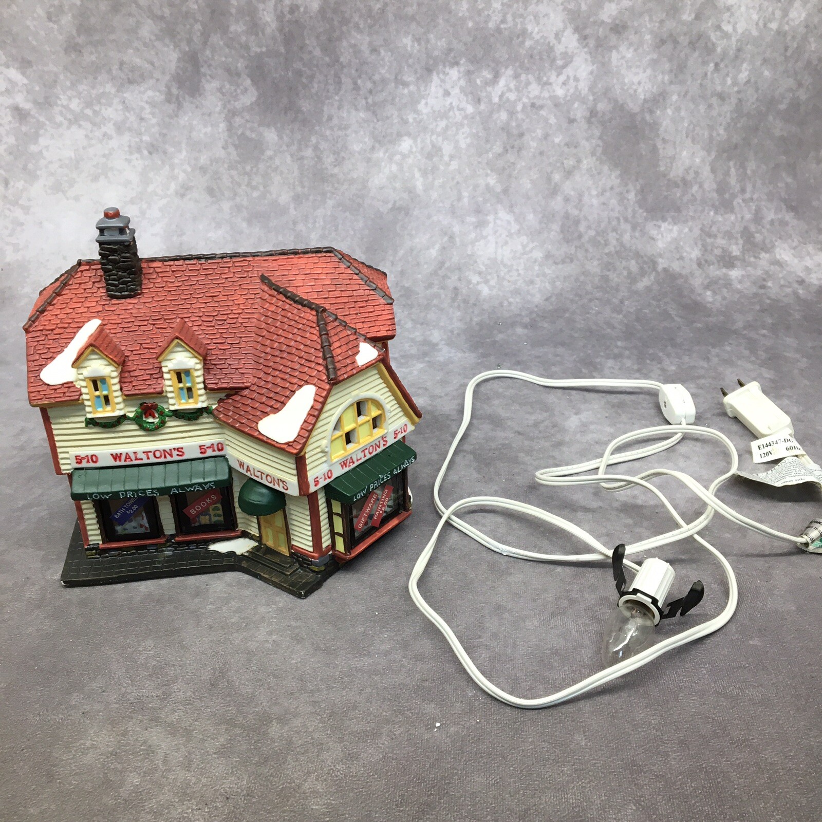 Holiday Time Walton’s 5&10 Collectors Edition Lighted House -Read Description