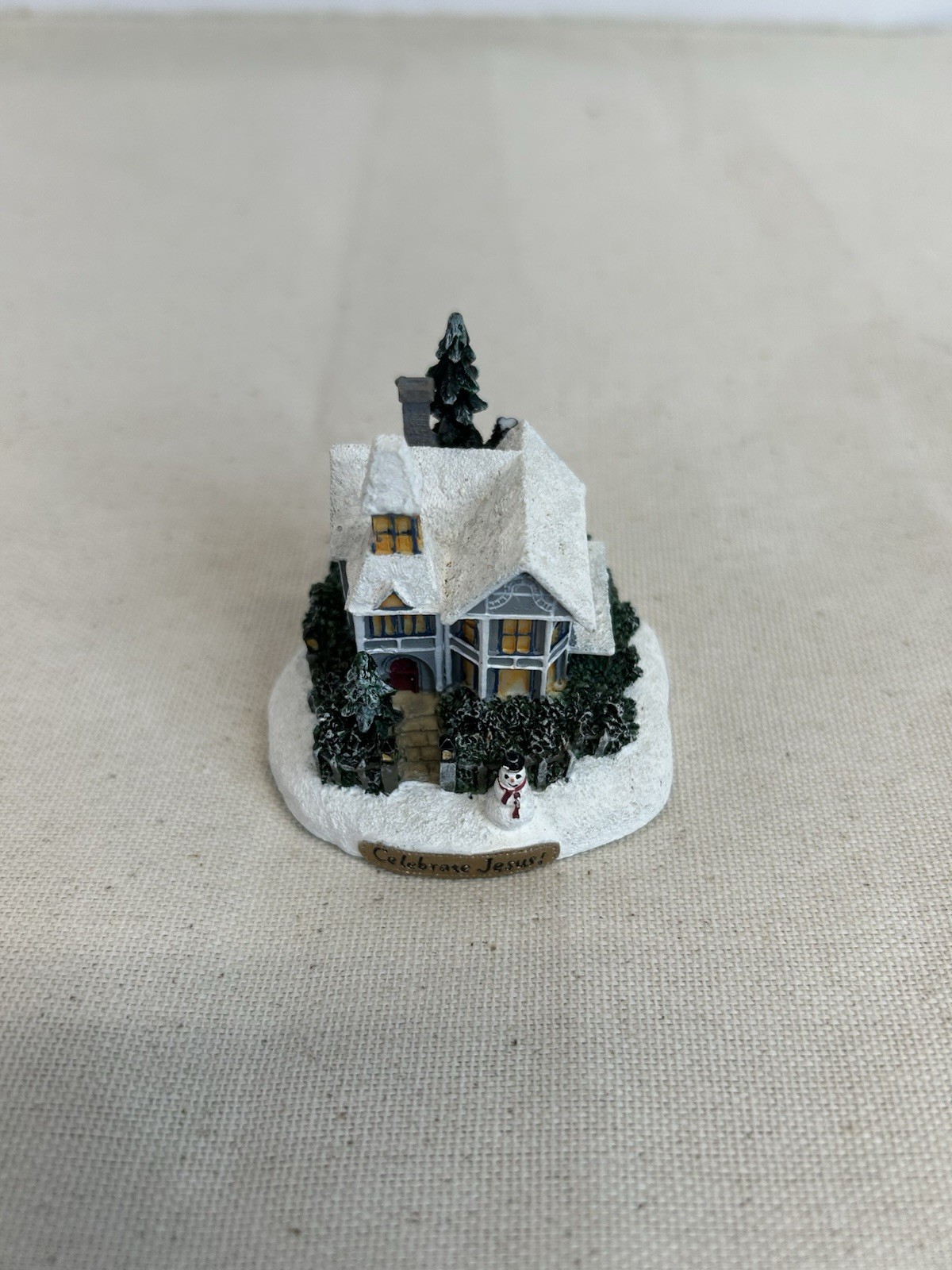Thomas Kinkade Stonehearth Hutch Miniatures Celebrate Jesus 98,99,2000 Christmas