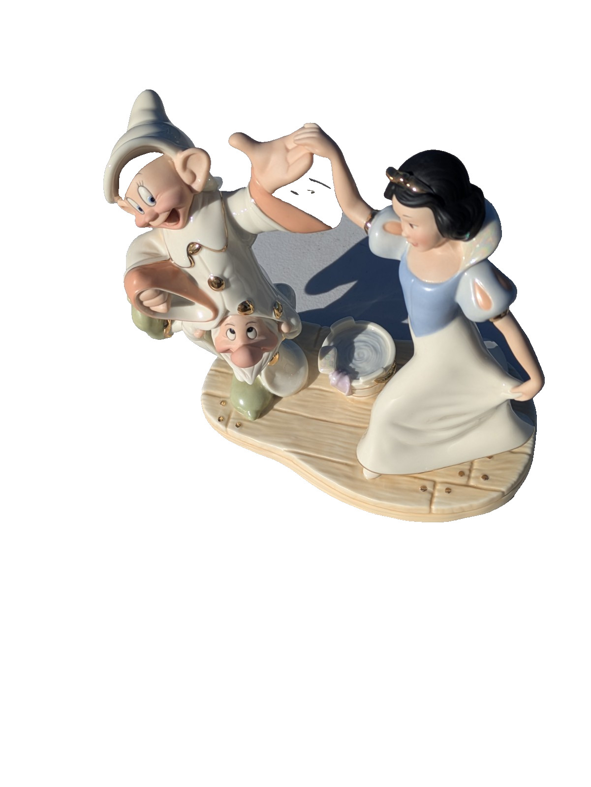 Lenox- Dancing With Snow White 7 x 8″