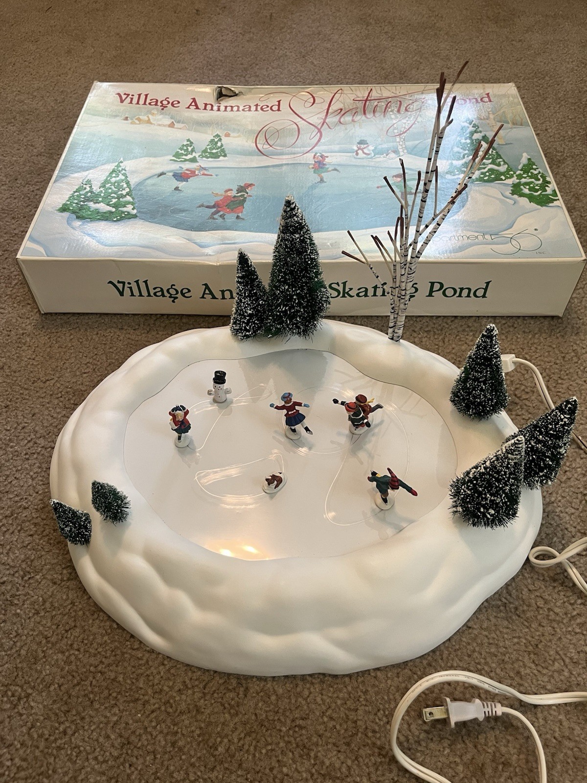 Department 56 Village Animated Skating Pond Vintage Complete Tested Nice!