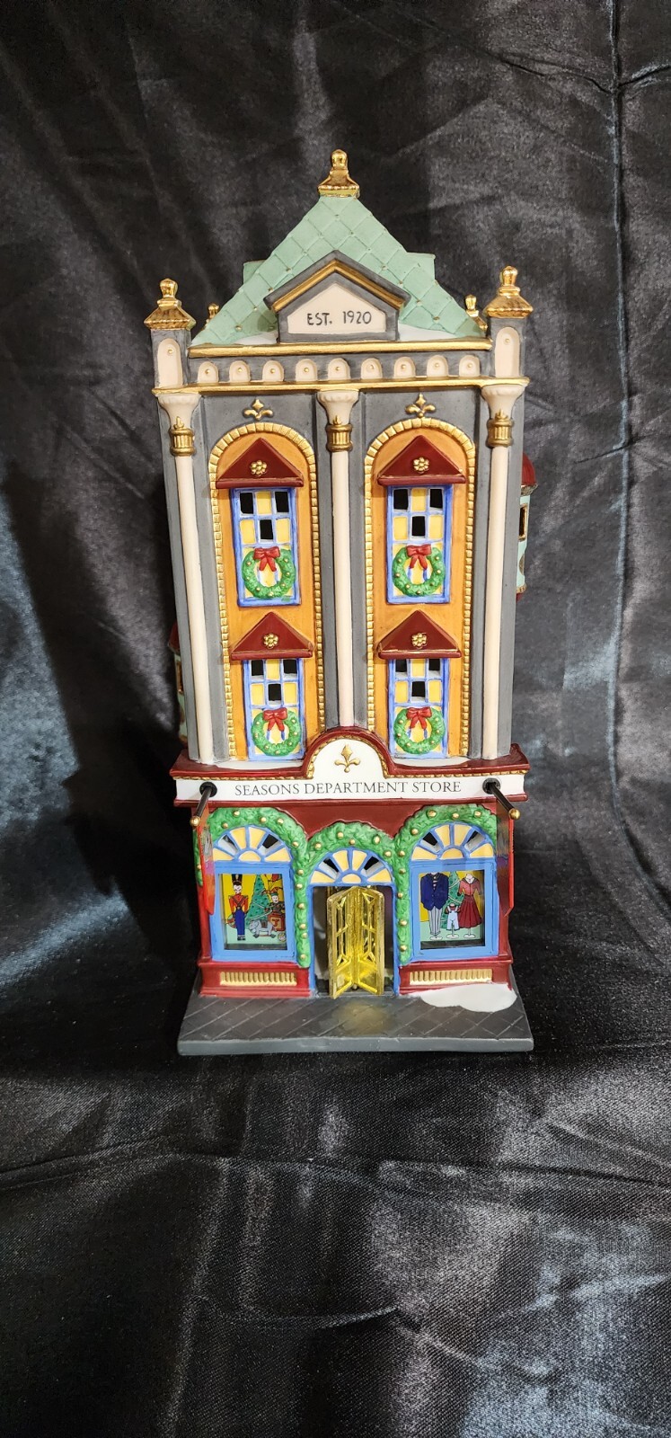 Dept 56 Christmas in the City “Seasons Department Store” #59201 Item#307
