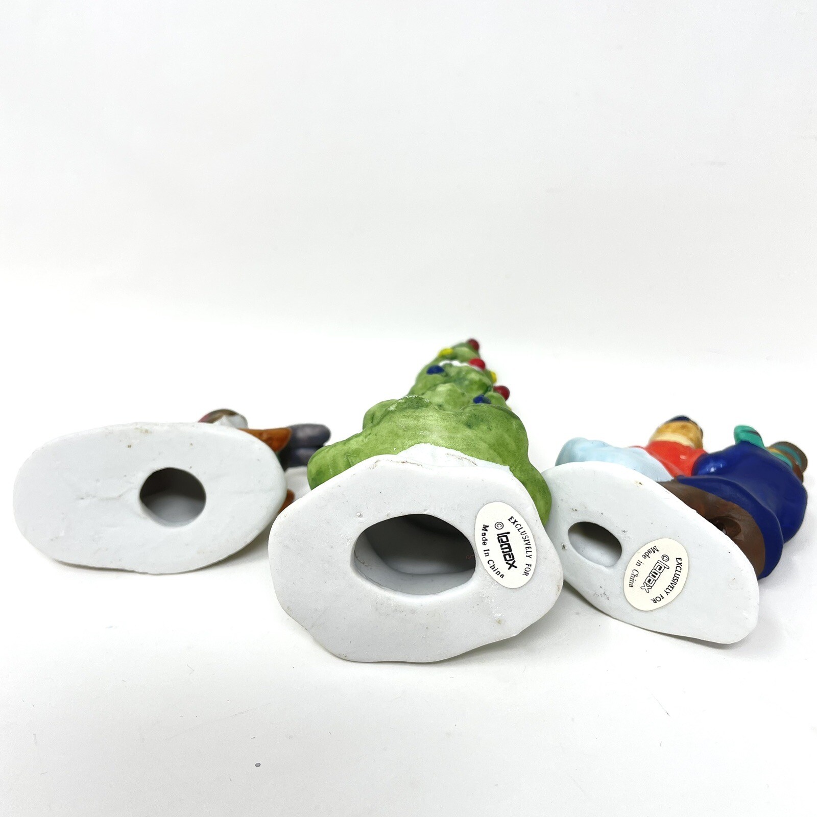 3 Lemax Dickensvale Porcelain Figures 4″ Tree Ice Skating Couple Sledding Girl