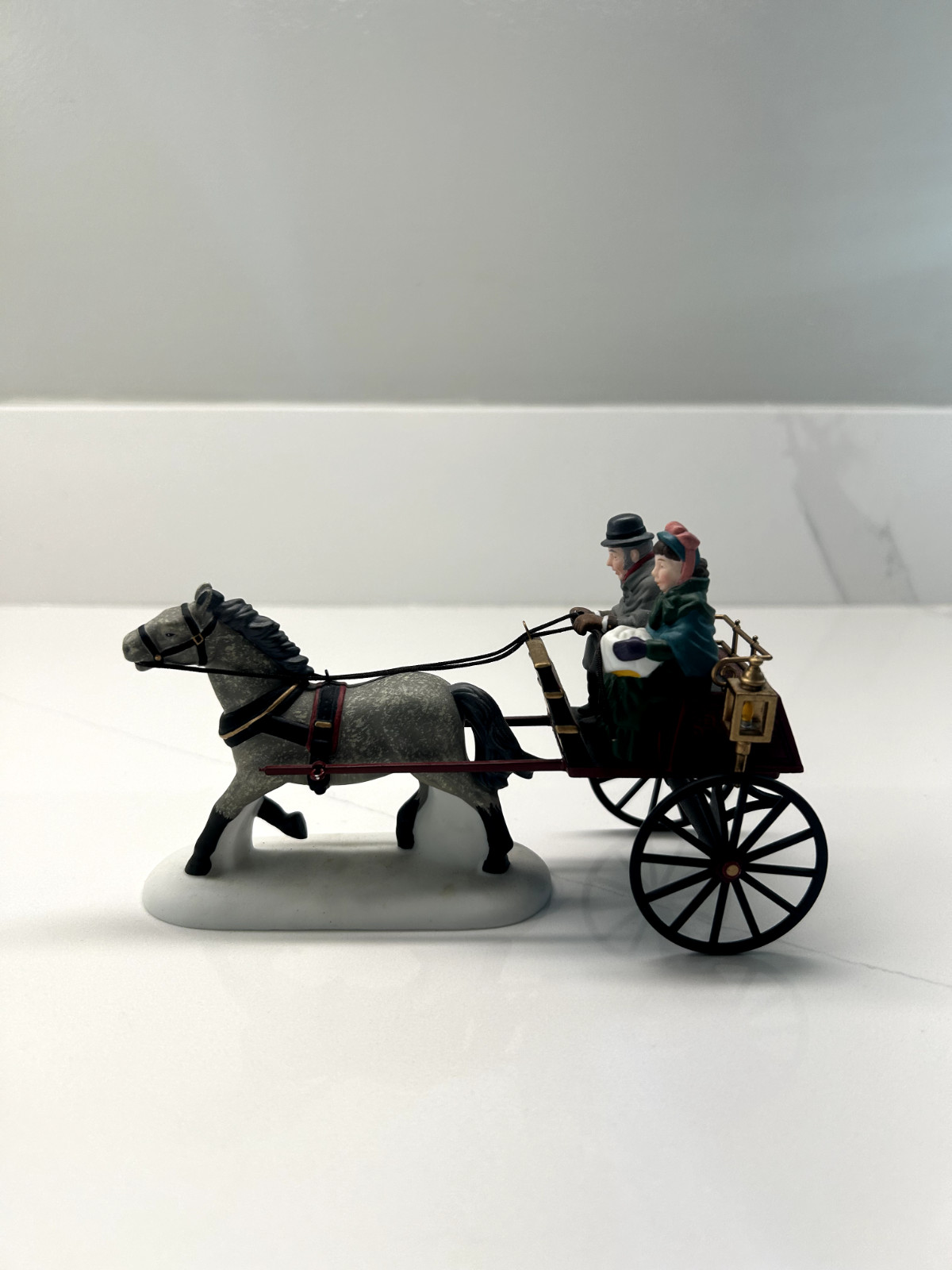 Dept 56 “Red Christmas Sulky” 58401 Dickens Village The Heritage Collection