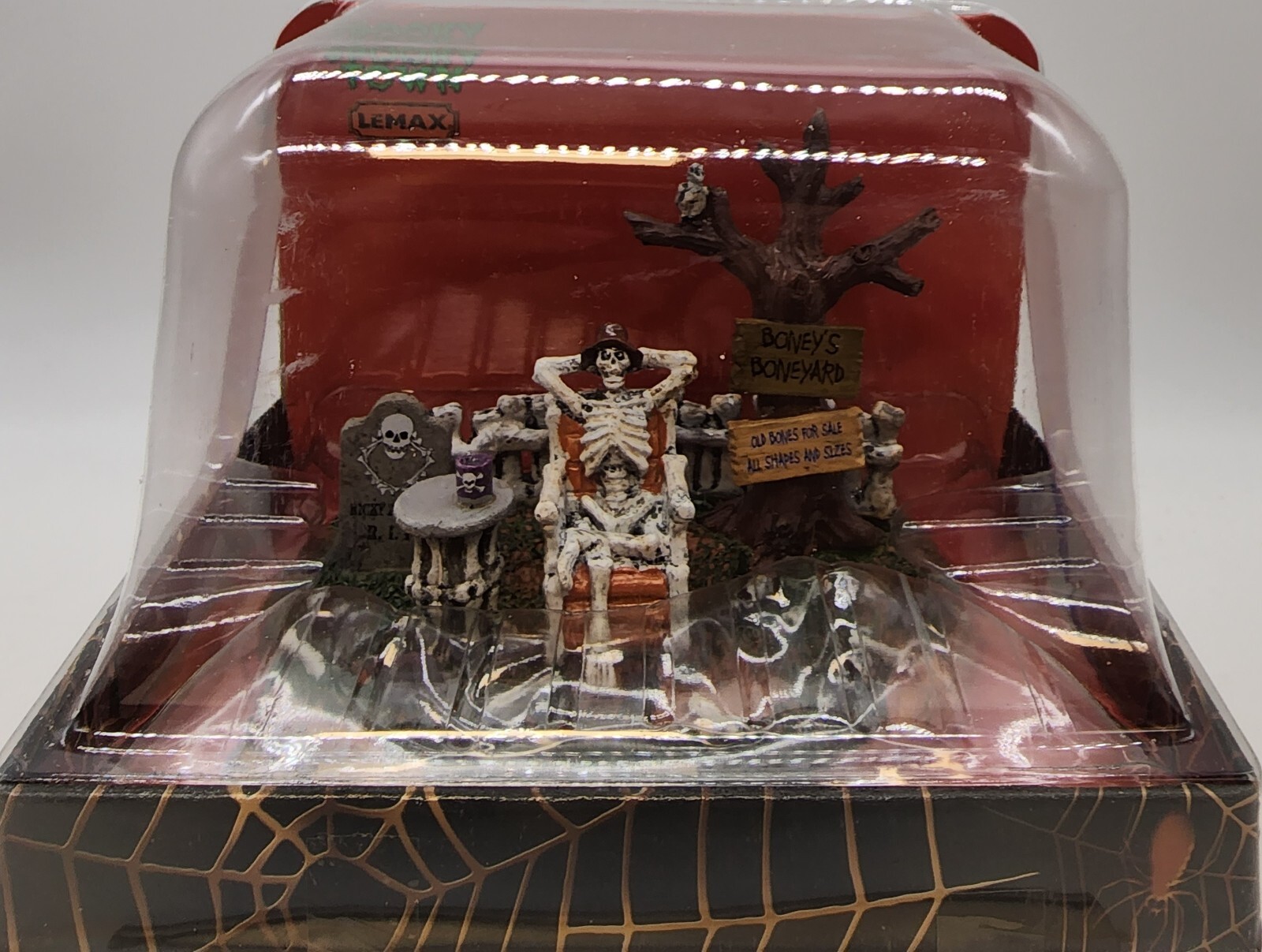 LEMAX Spooky Town WELCOME TO THE BONEYARD 73296 Halloween Set 2017 Village – NEW