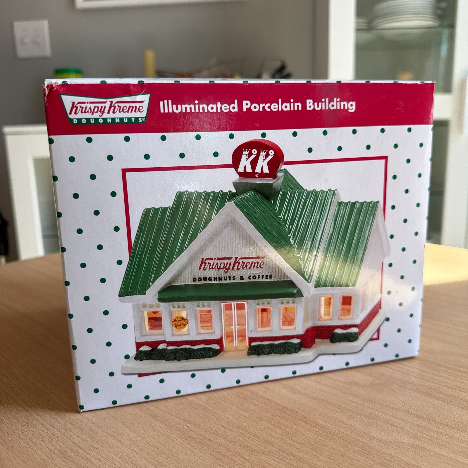 Christmas Village Krispy Kreme Illuminated Porcelain Restaurant by Santa’s Best