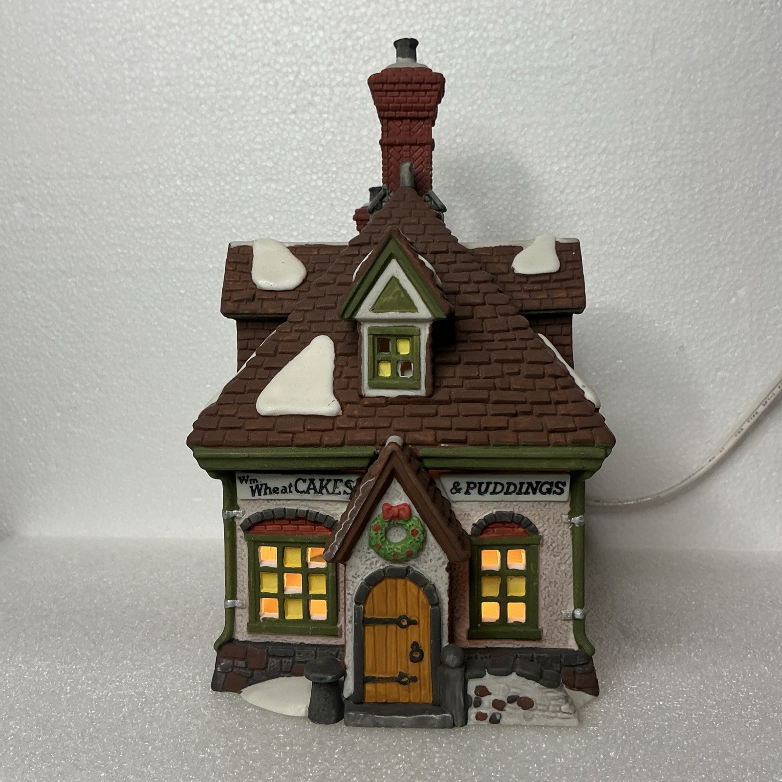 Dept 56 Wm Wheat Cakes & Puddings Dickens Village 58084 Lighted w Box