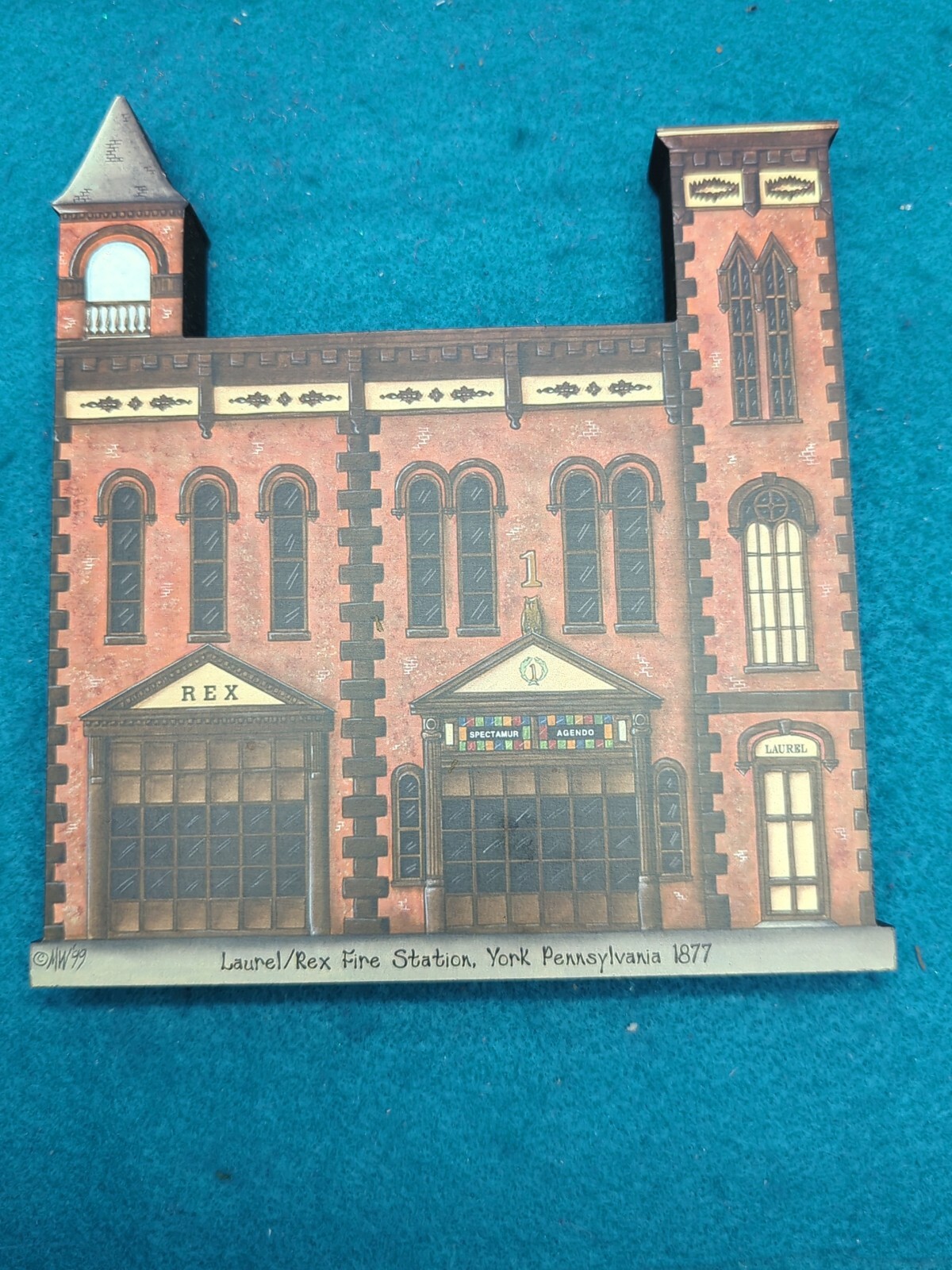 BRANDYWINE WOODCRAFTS BUILDINGS~ASSORTED FIREHOUSES~NOS