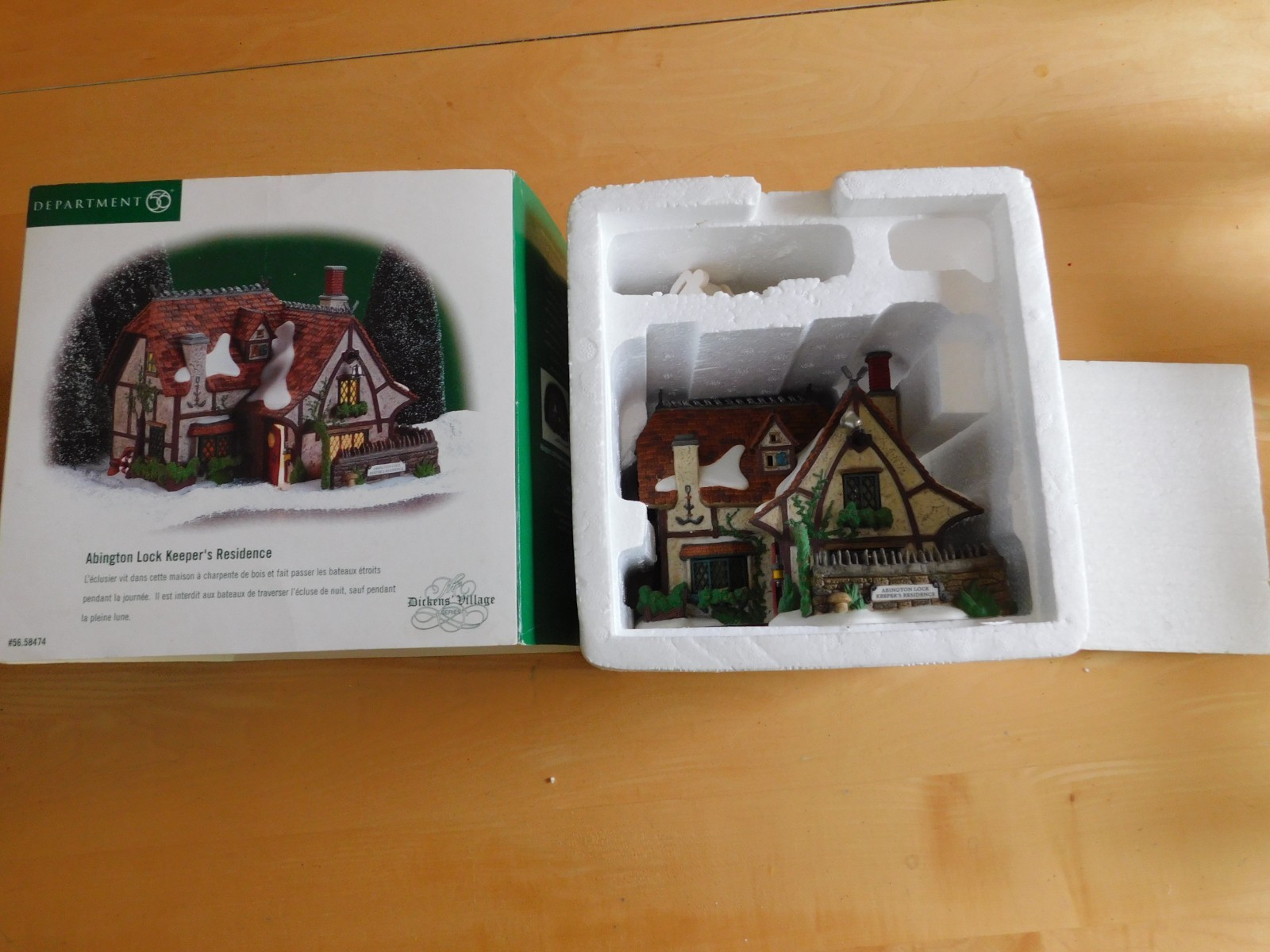 Department 56 Dickens Village Abington Lock Keepers Residence IOB 58474