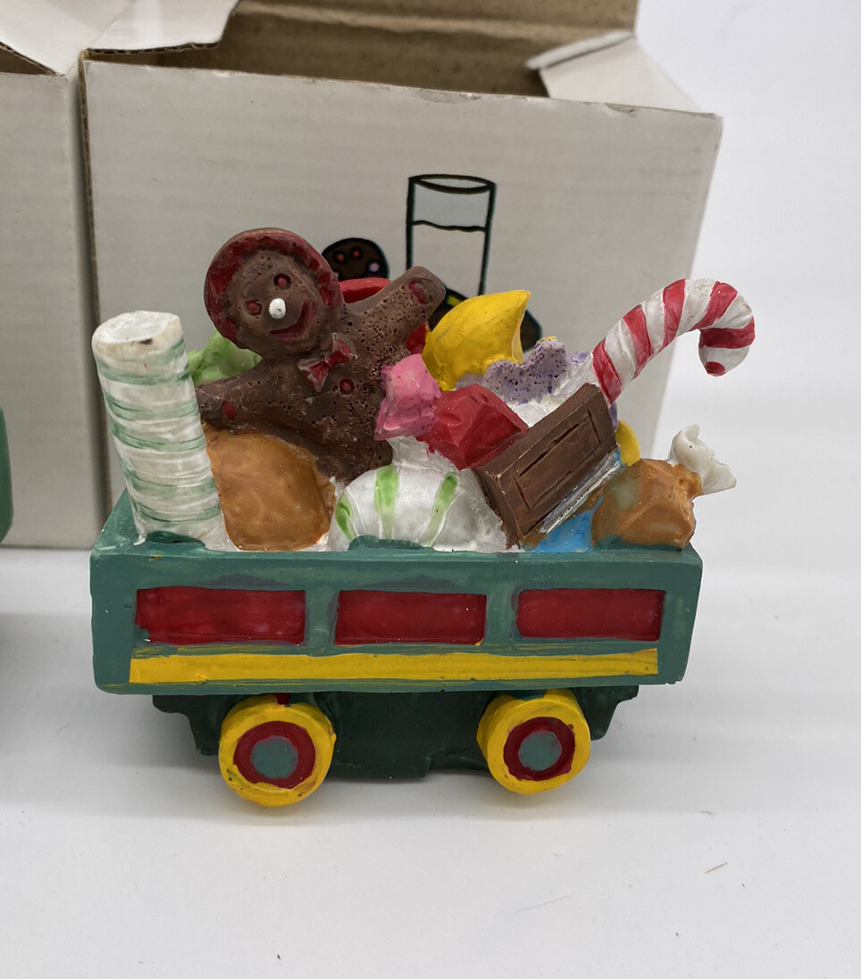 4 Piece Vintage Ceramic Christmas Train Set Santa Bear Toys Penguin Reindeer