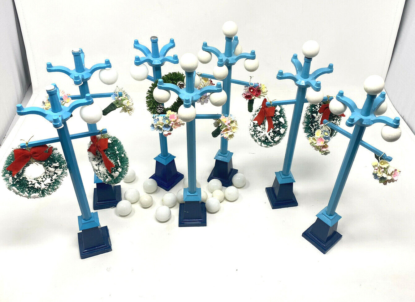Lot Of Victoria Canada Blue Streetlight posts Christmas village glass globes