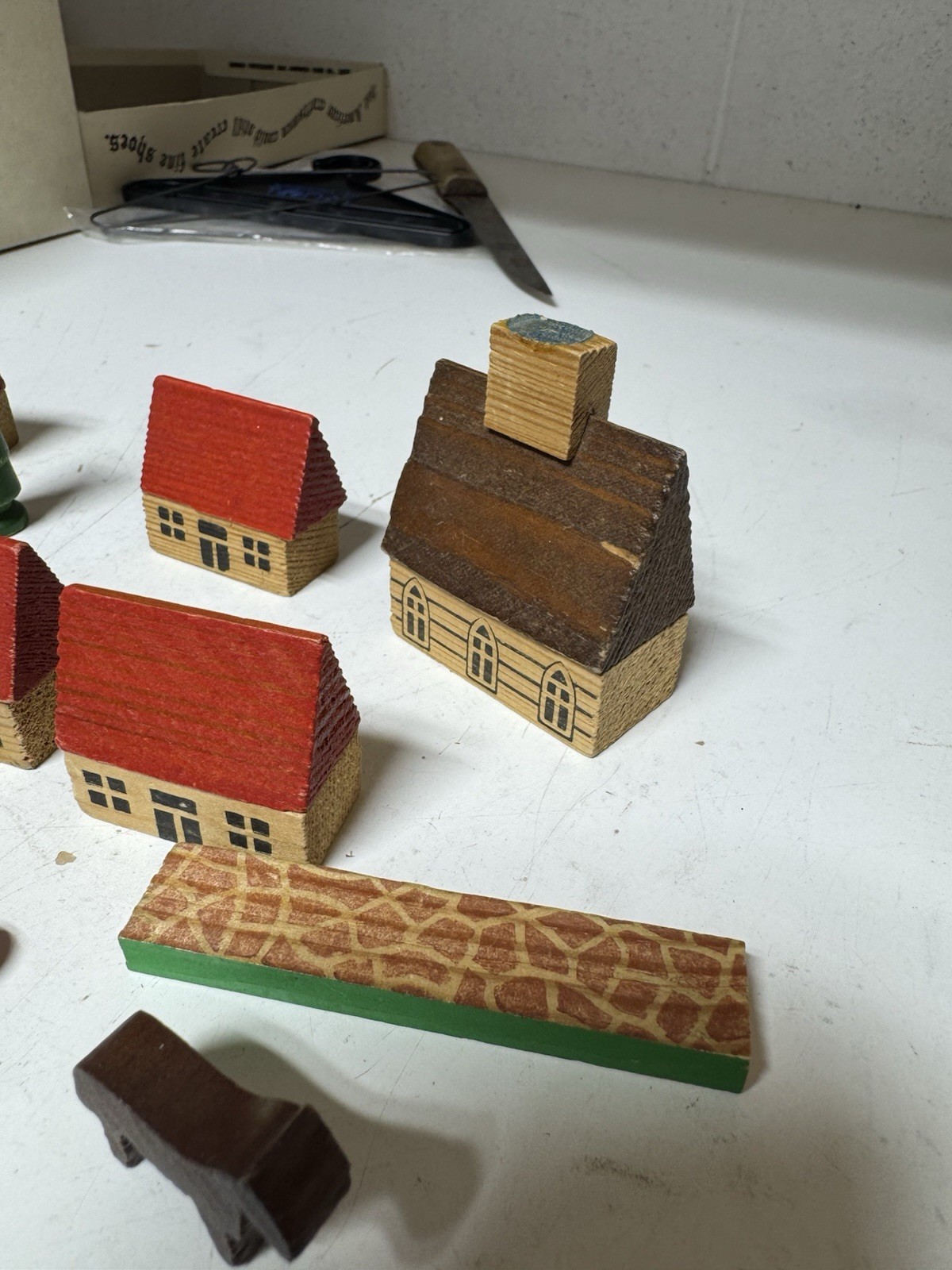 VTG Erzgebirge German Wooden Miniature Village Houses Church Horse Trees Lot