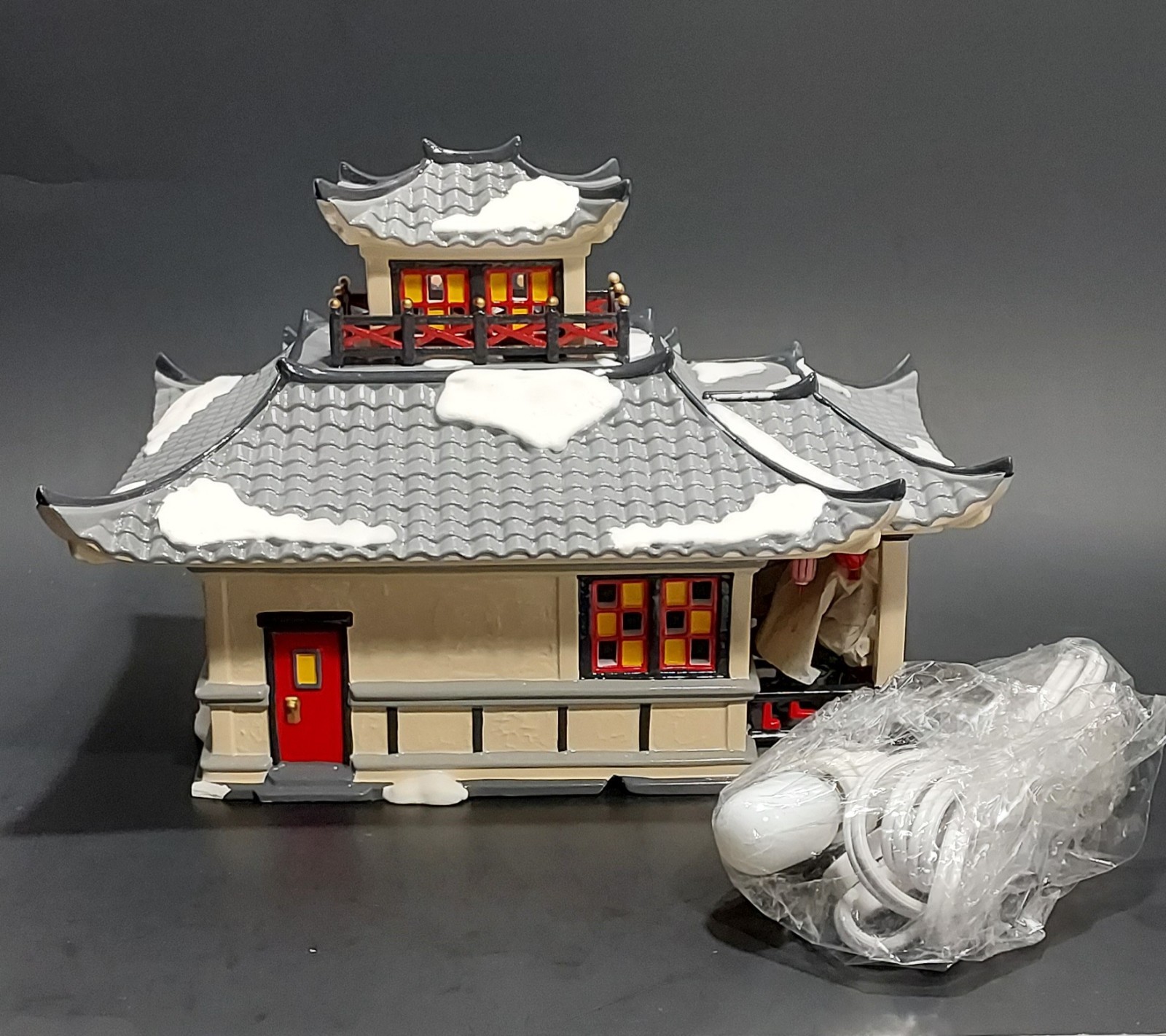 Dept 56 Snow Village Lucky Dragon Restaurant – Excellent Condition