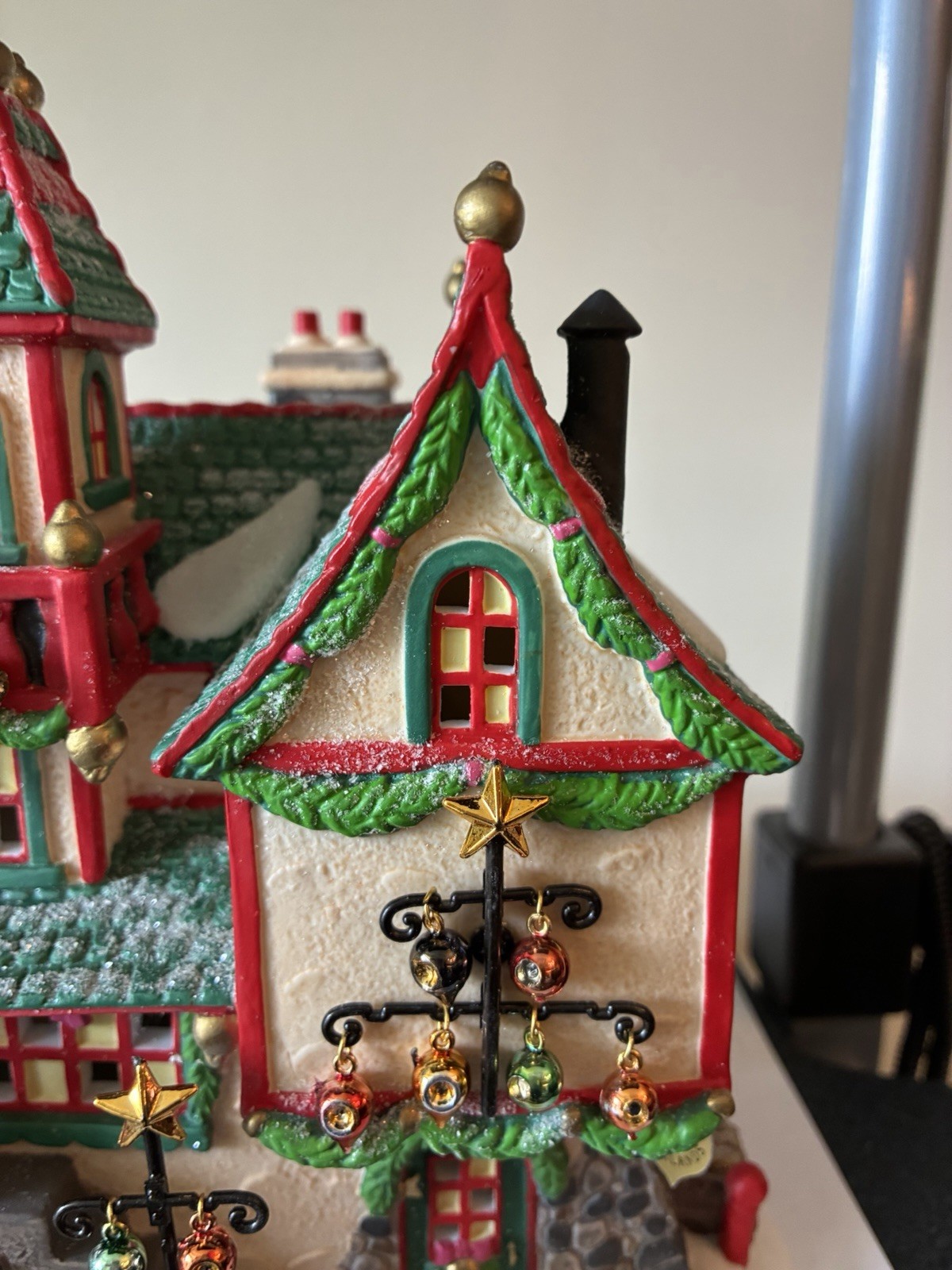 Dept 56 North Pole Series Glass Ornament Works 56396 Retired w/Box